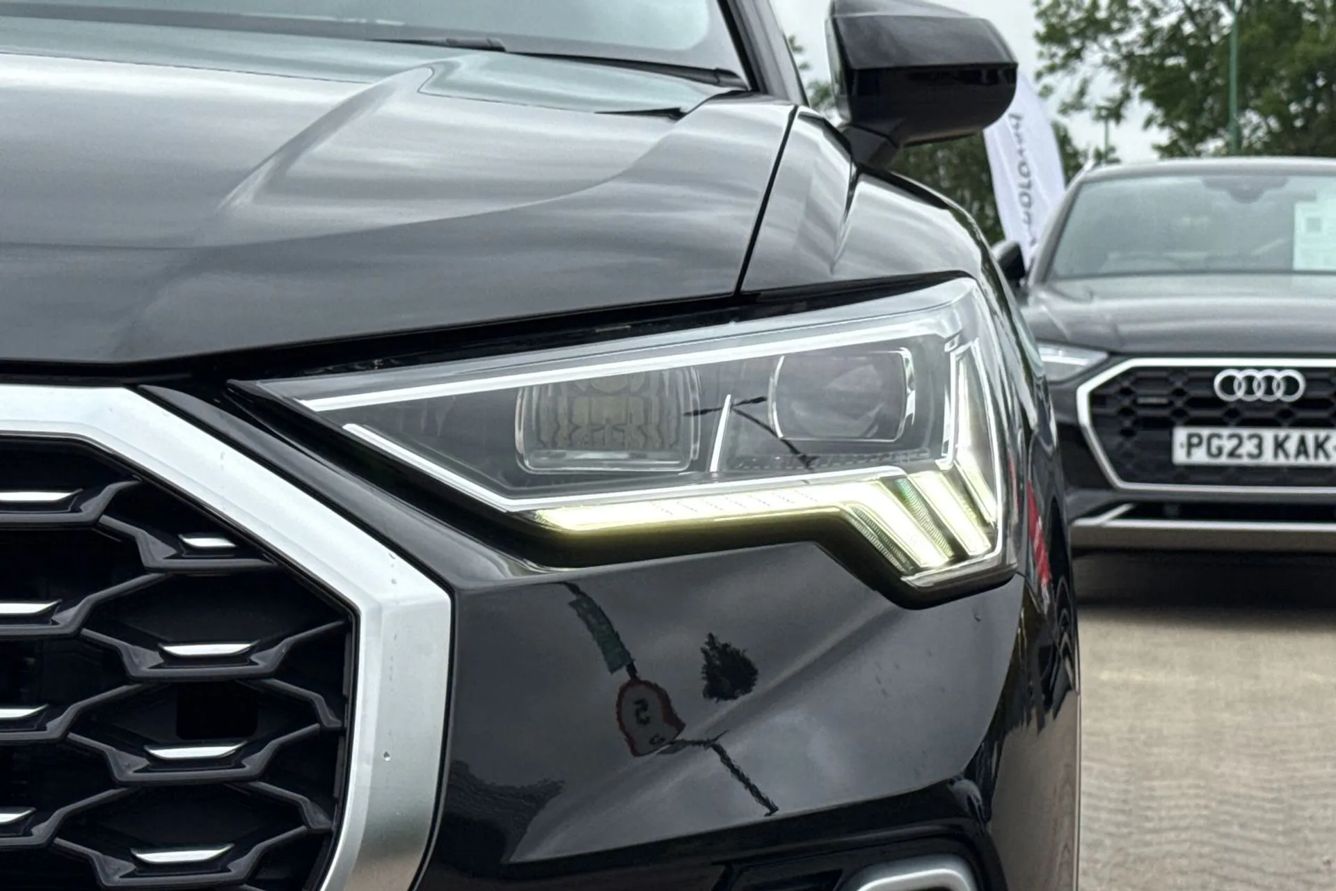 Audi Q3 thumbnail image number 47