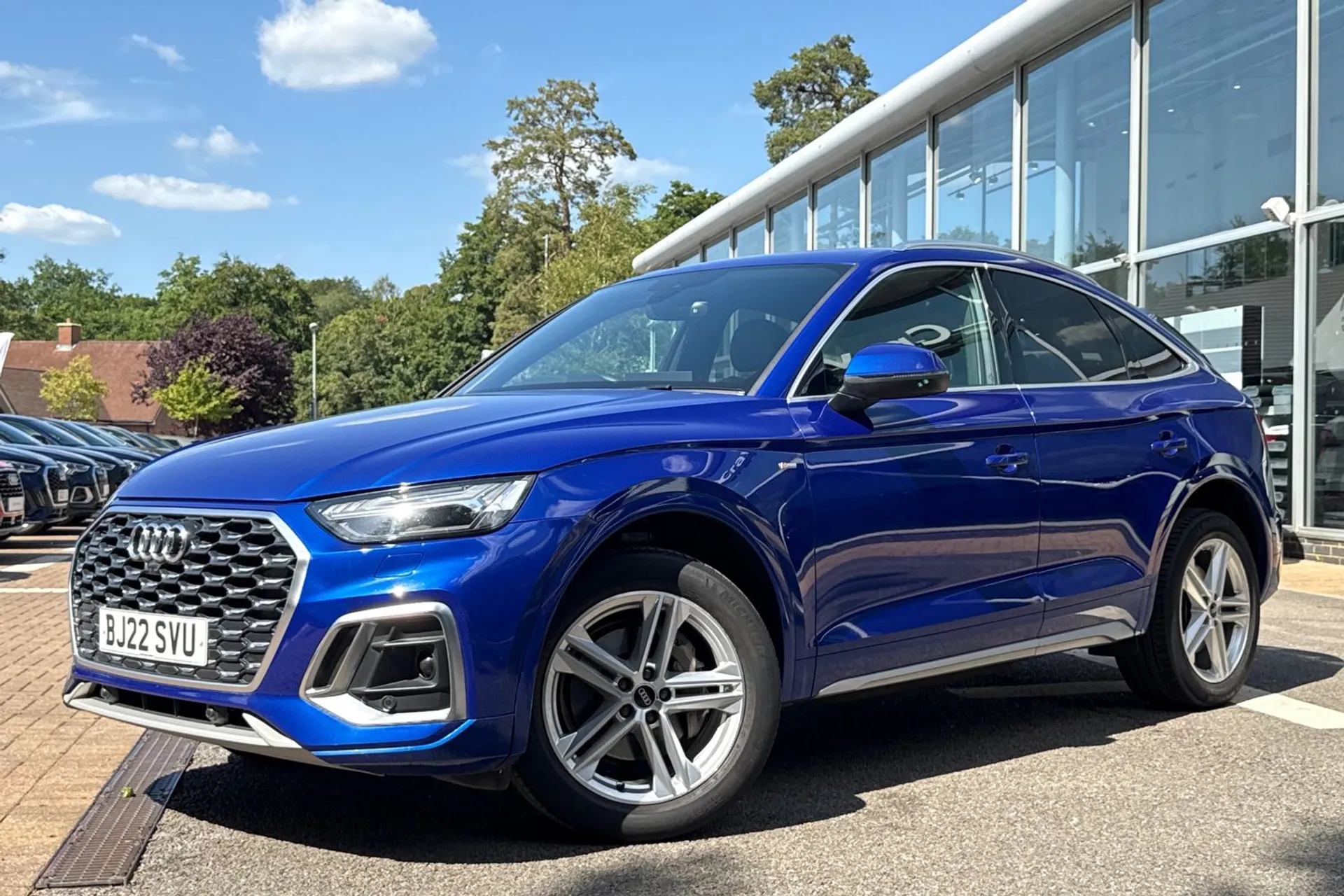 Audi Q5 thumbnail image number 10