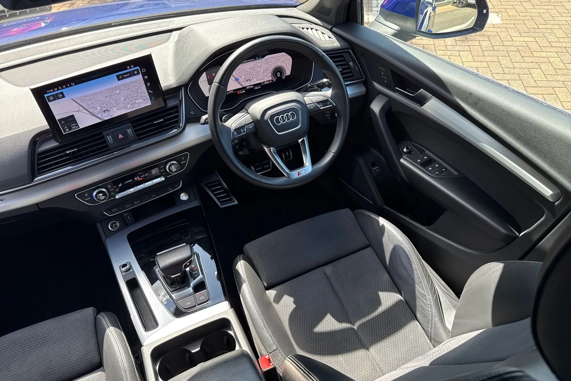 Audi Q5 thumbnail image number 33