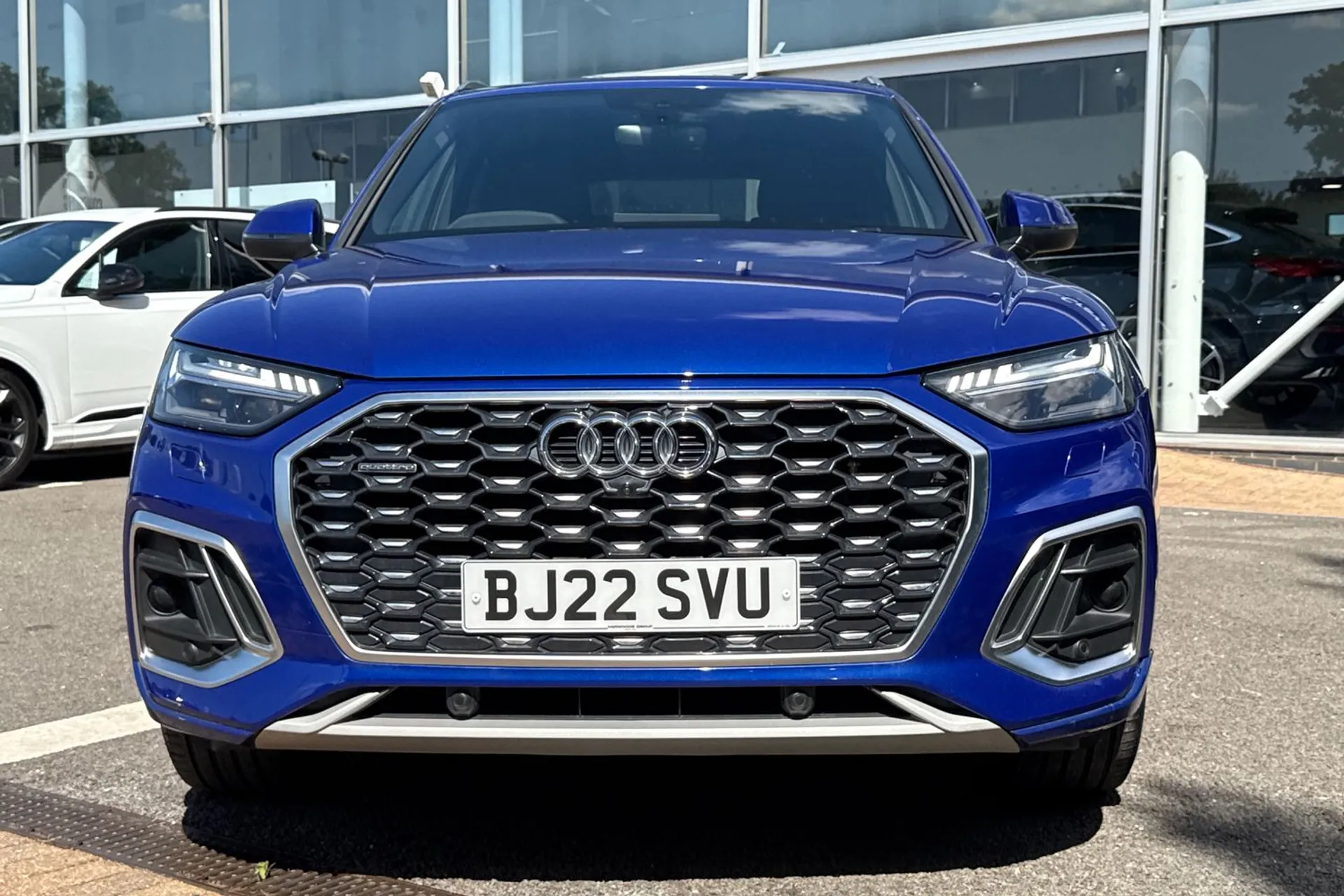 Audi Q5 thumbnail image number 11
