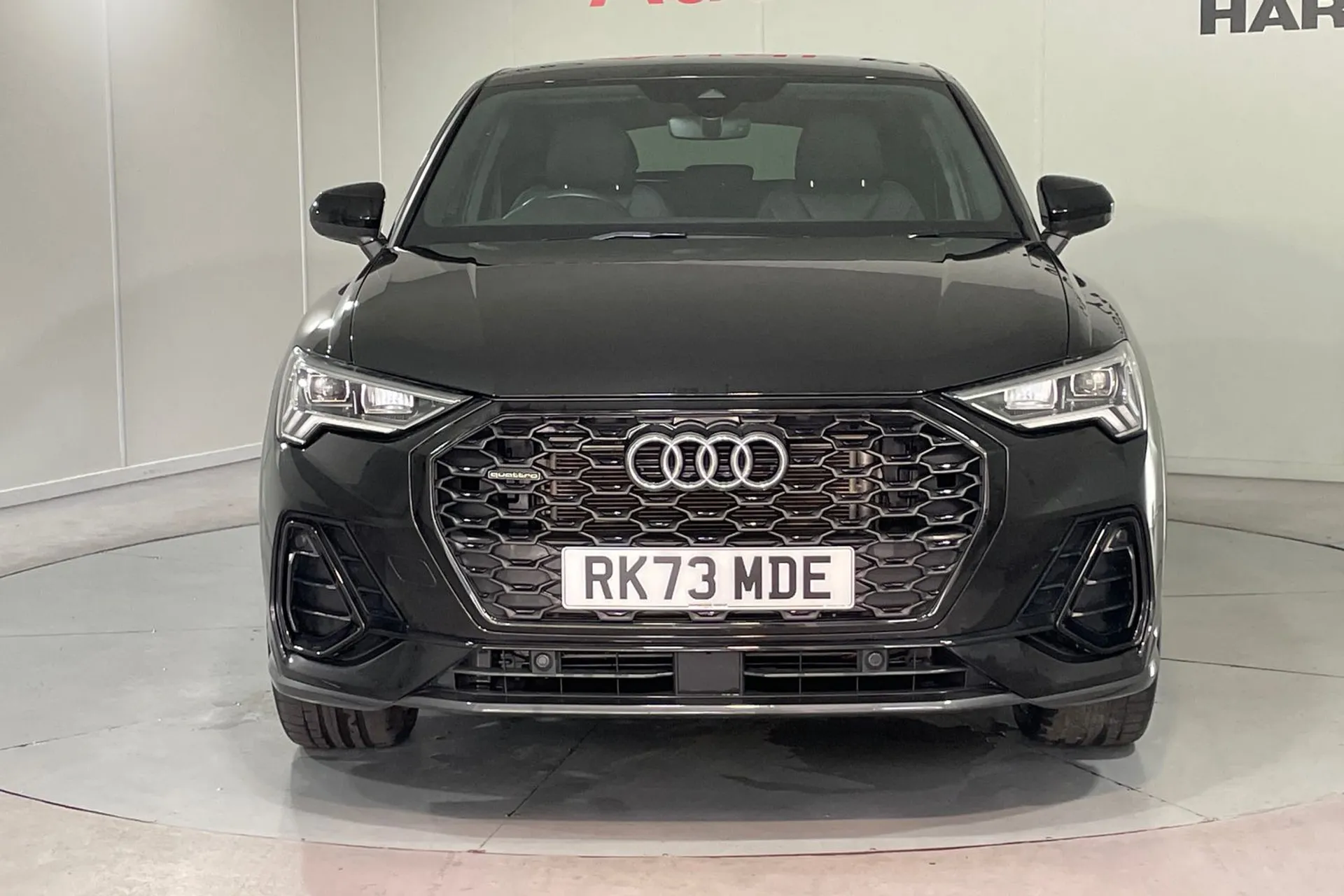 Audi Q3 thumbnail image number 6
