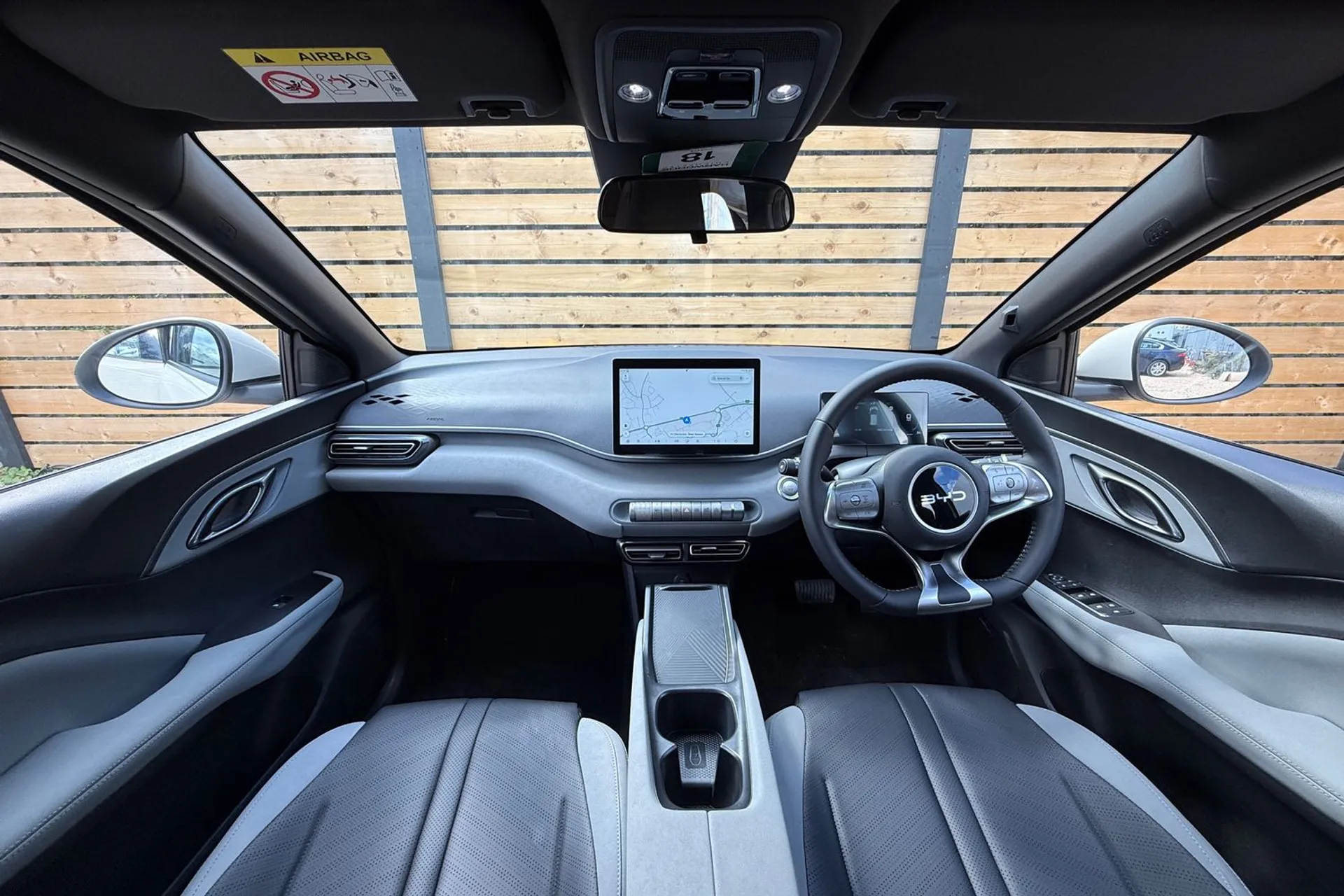 BYD DOLPHIN SURF thumbnail image number 3