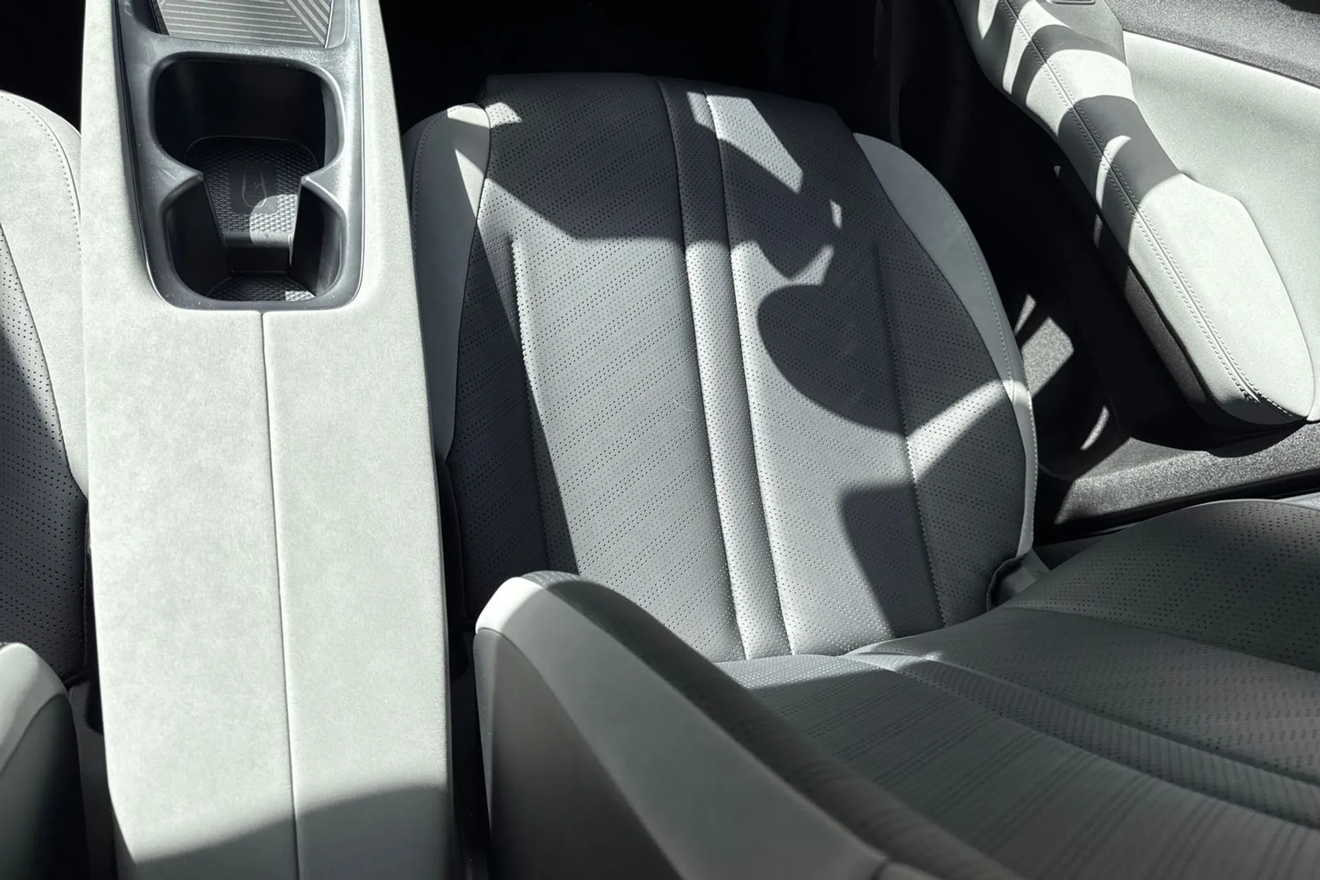 BYD DOLPHIN SURF thumbnail image number 35