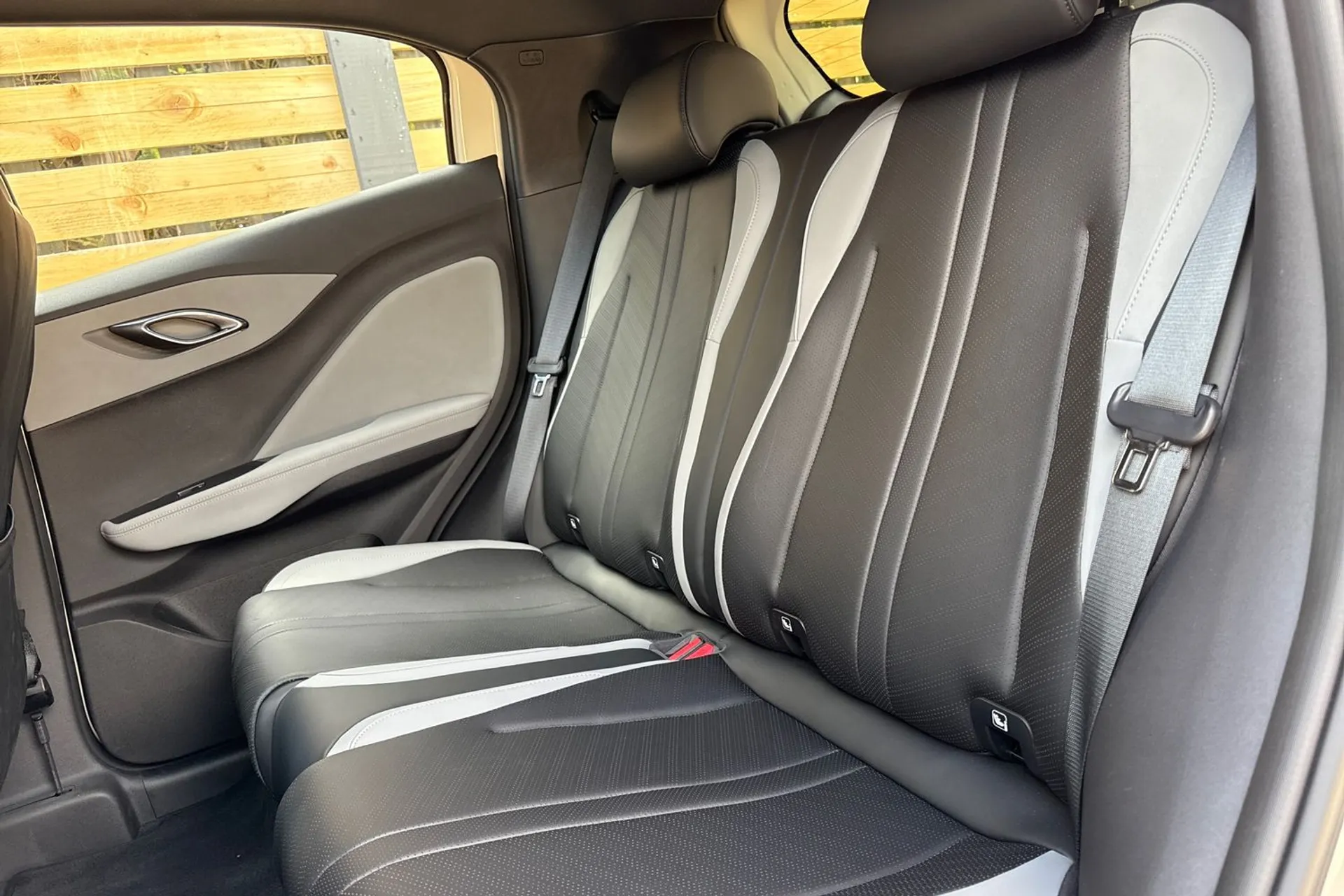 BYD DOLPHIN SURF thumbnail image number 32