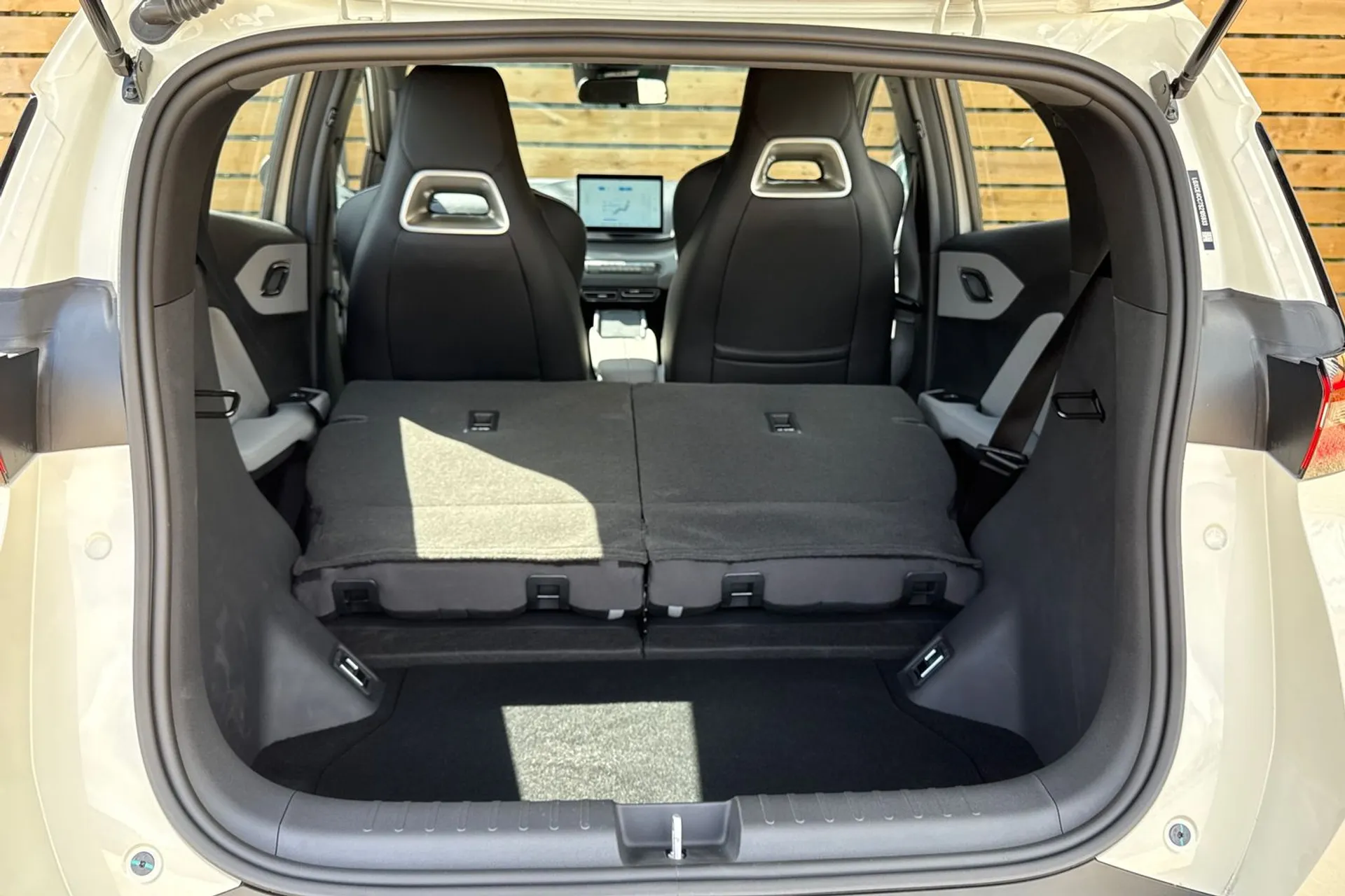 BYD DOLPHIN SURF thumbnail image number 23