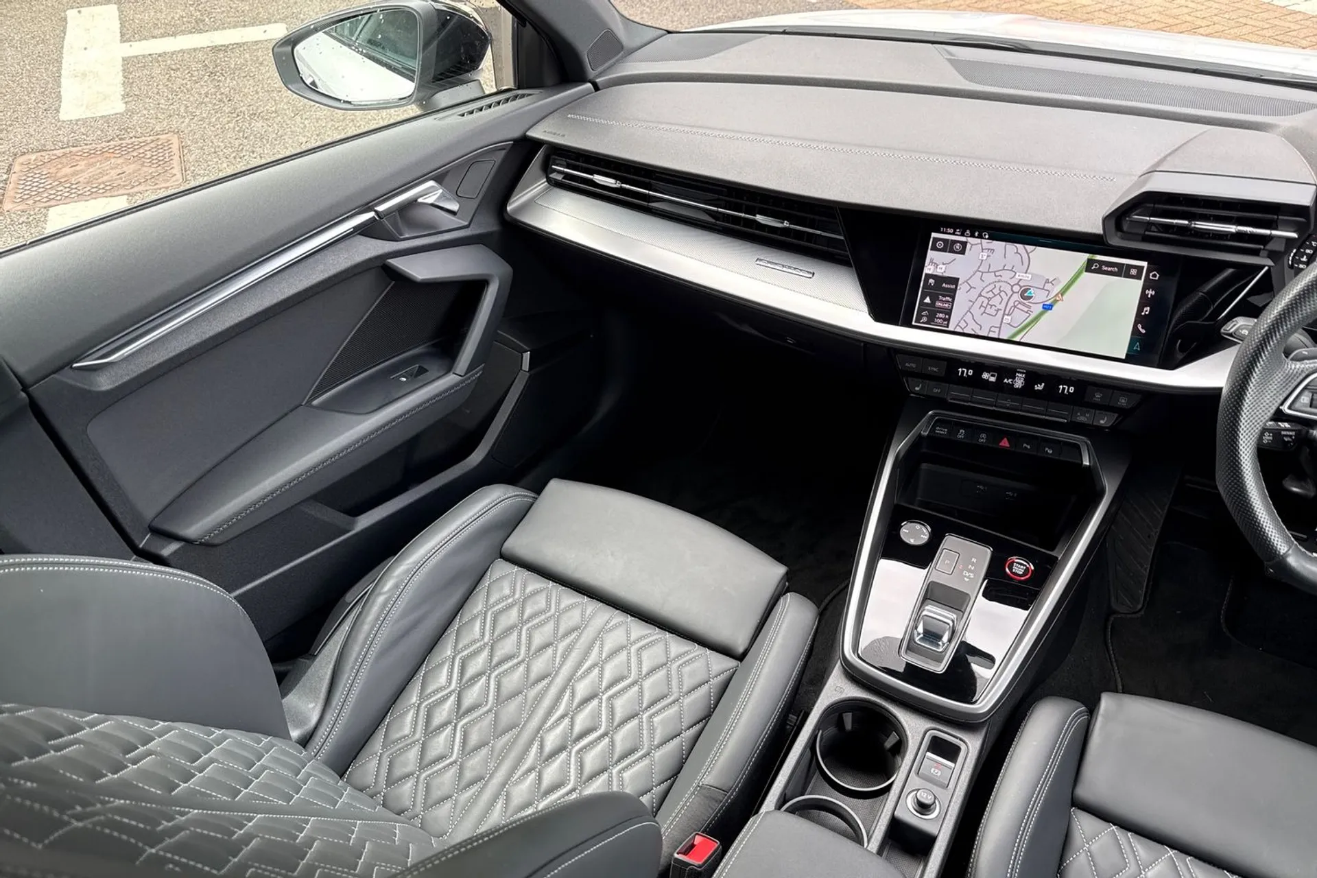 Audi A3 thumbnail image number 33