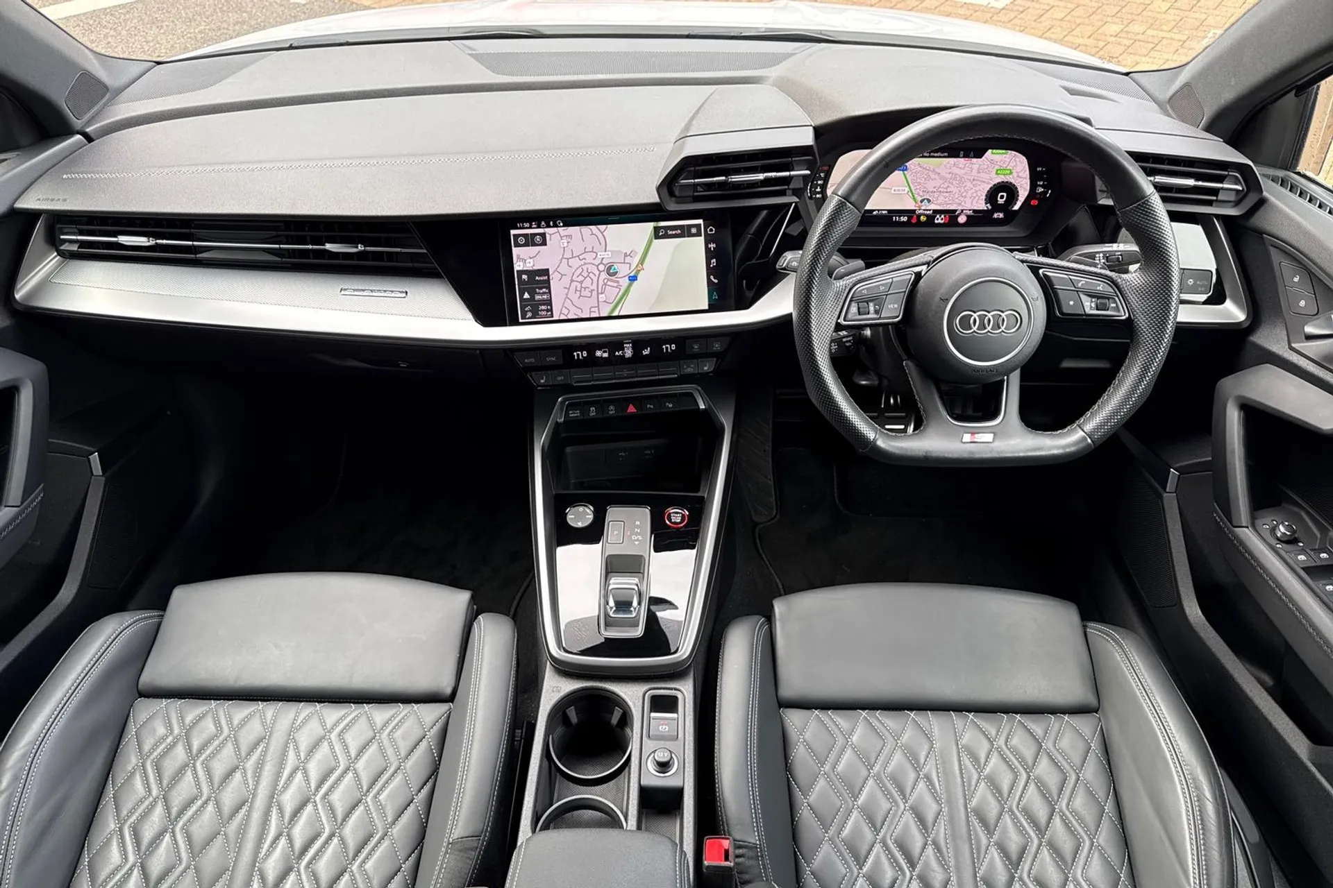 Audi A3 thumbnail image number 32