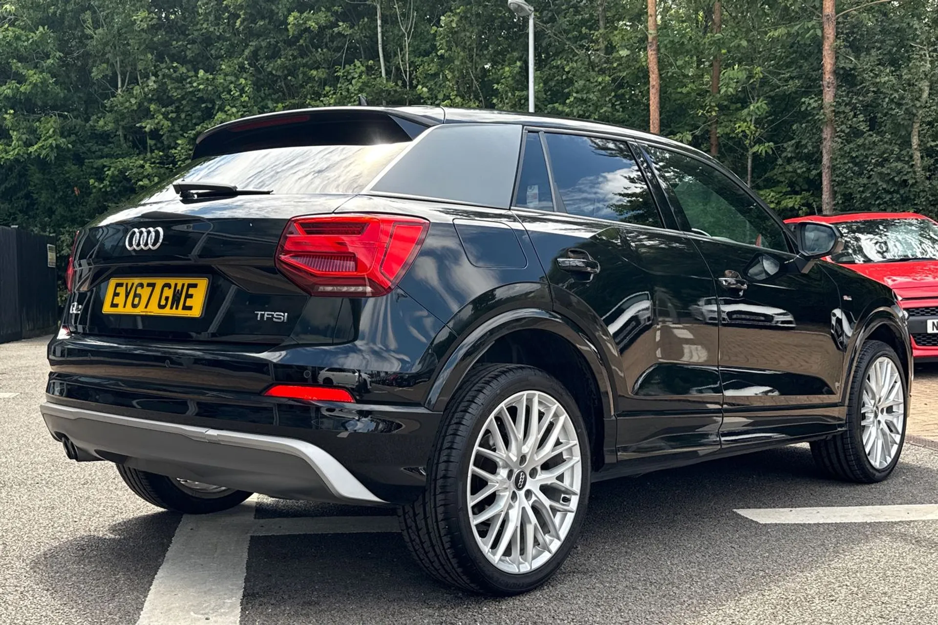 Audi Q2 thumbnail image number 6