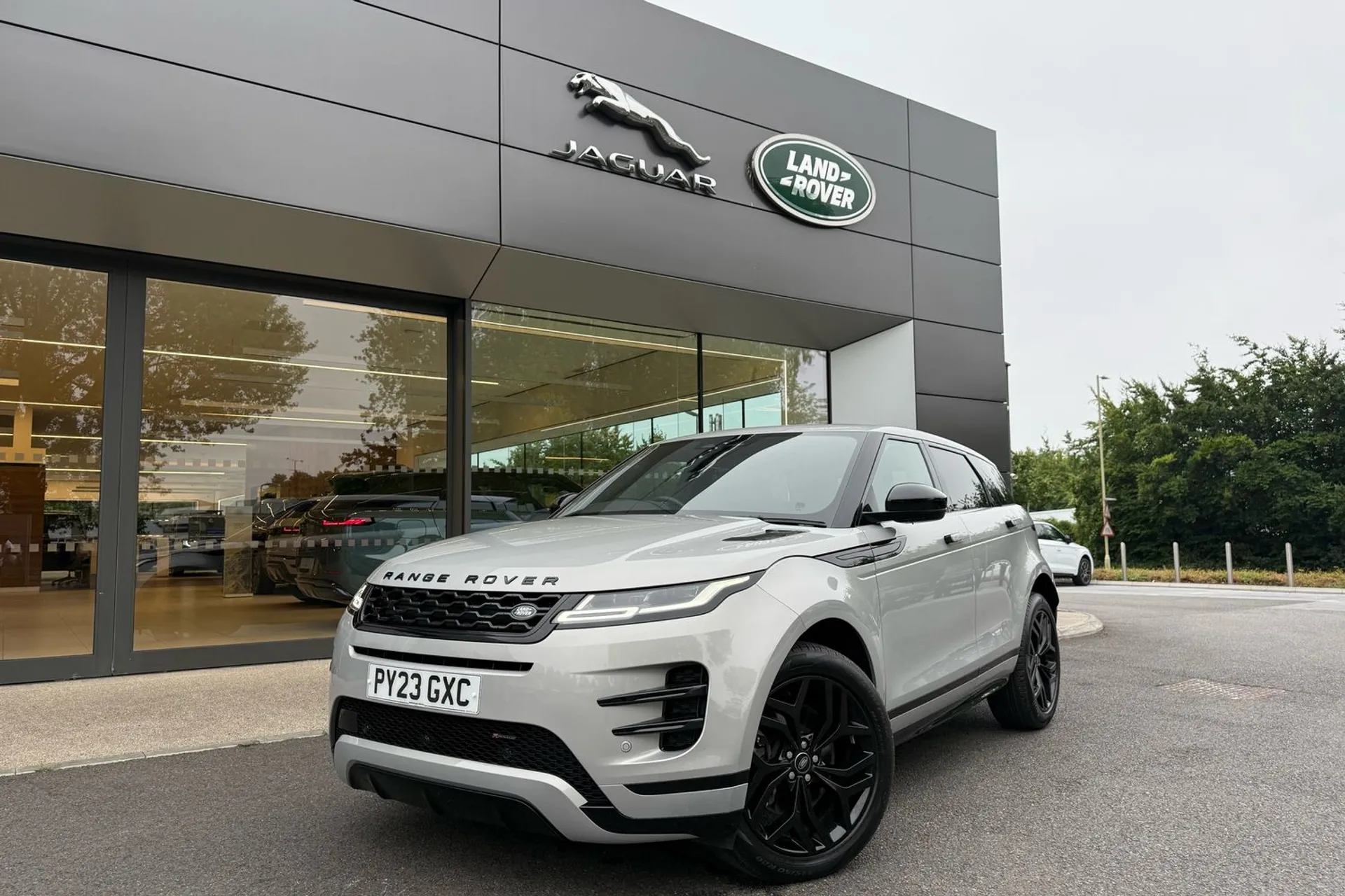 LAND ROVER RANGE ROVER EVOQUE thumbnail image number 27