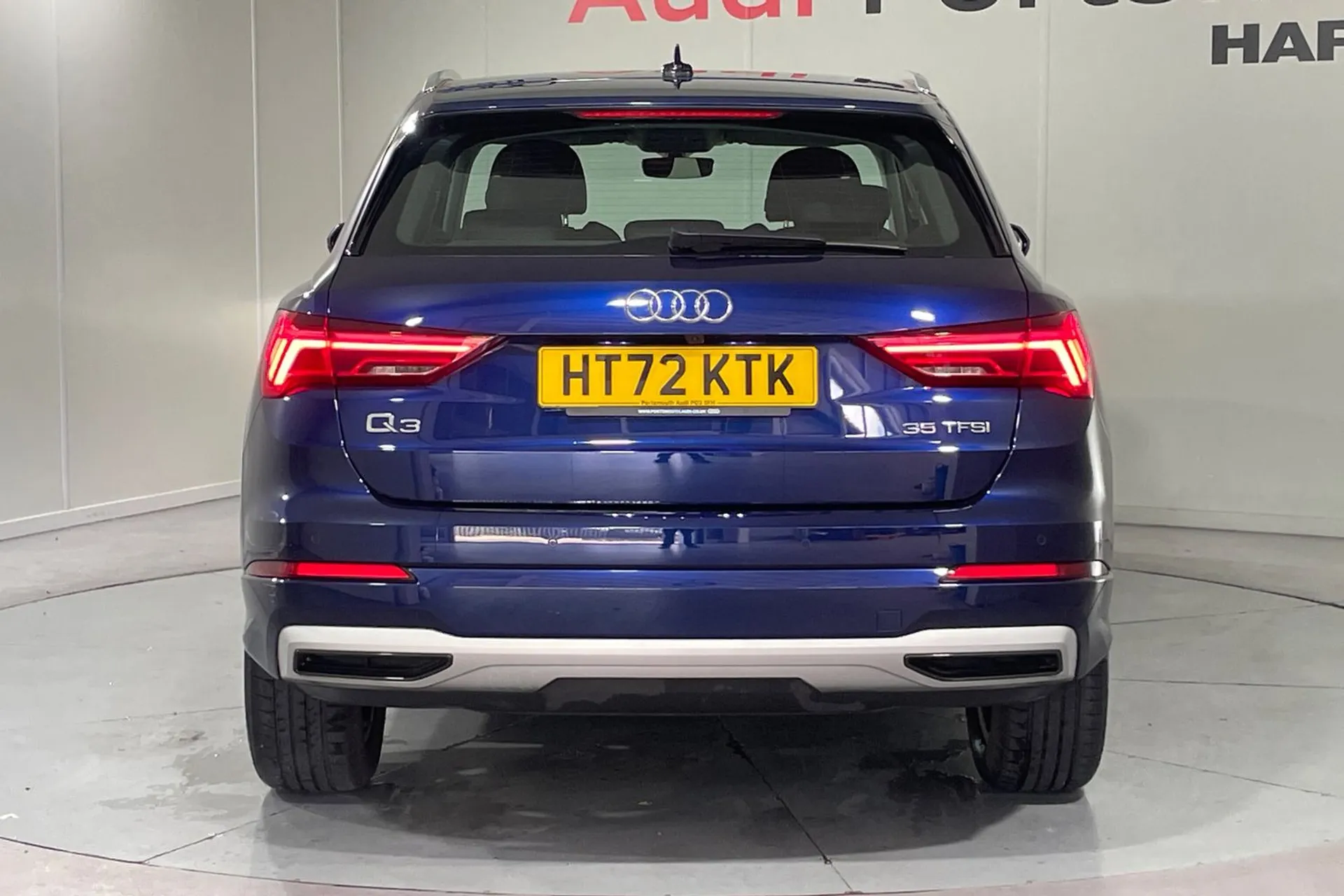 Audi Q3 thumbnail image number 7