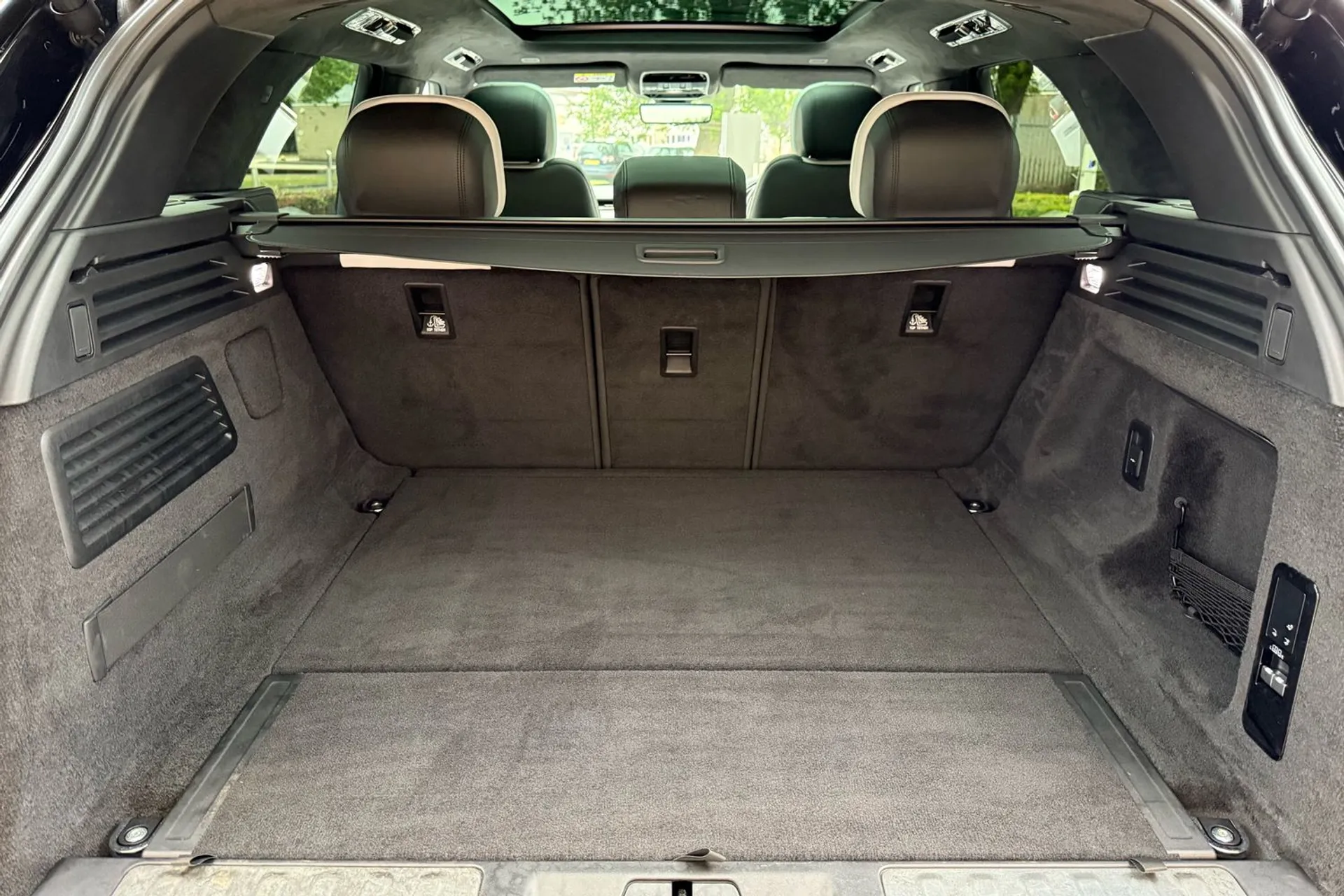 LAND ROVER RANGE ROVER SPORT thumbnail image number 50