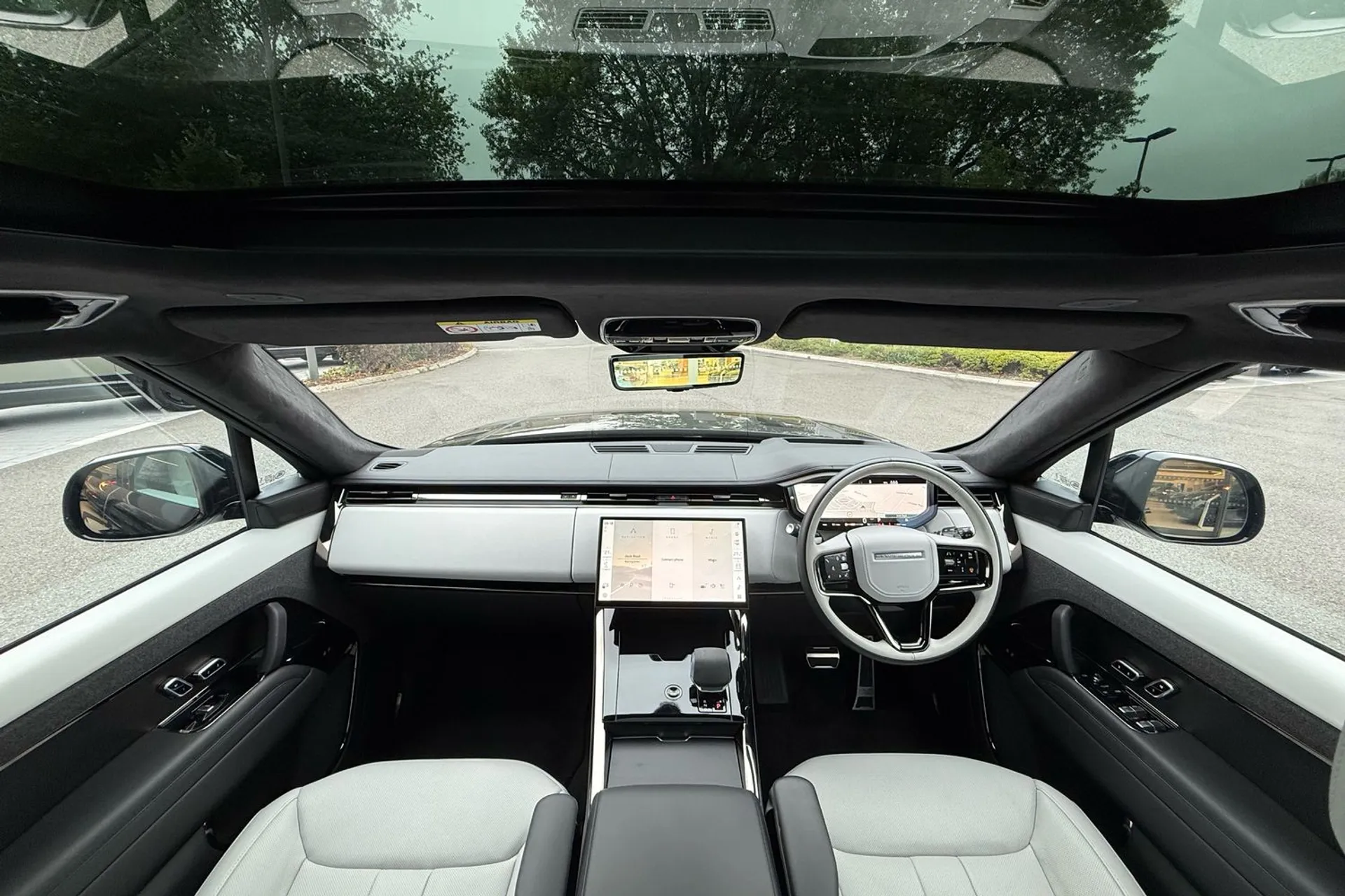 LAND ROVER RANGE ROVER SPORT thumbnail image number 3