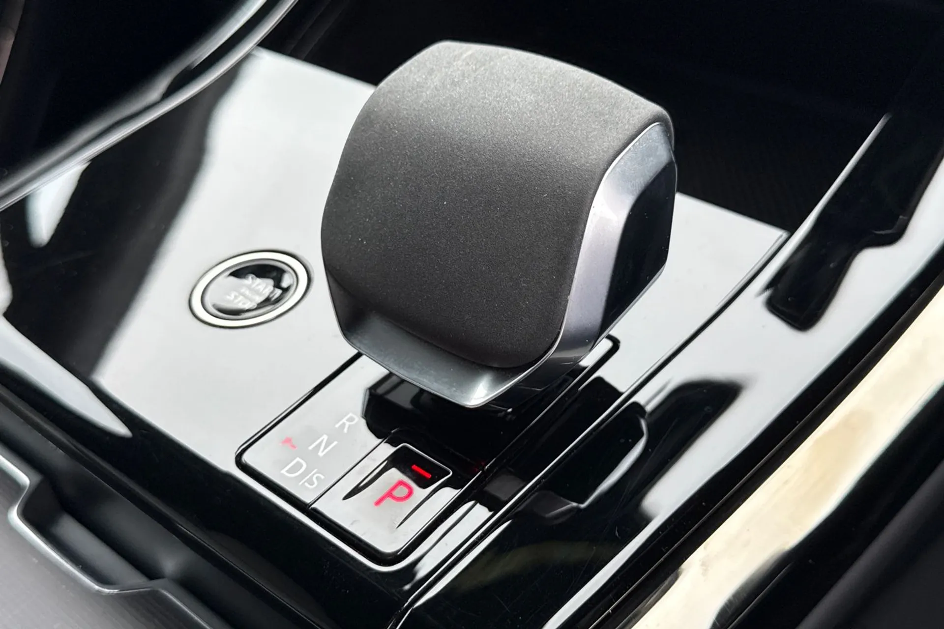 LAND ROVER RANGE ROVER SPORT thumbnail image number 19