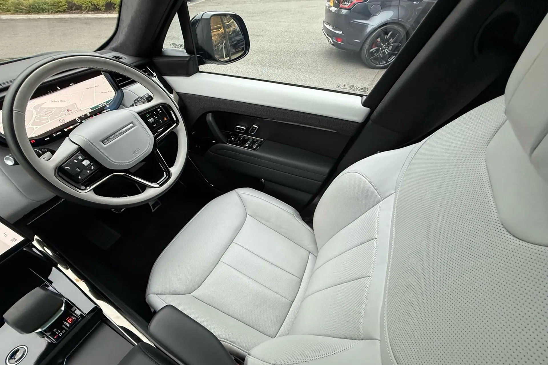 LAND ROVER RANGE ROVER SPORT thumbnail image number 14