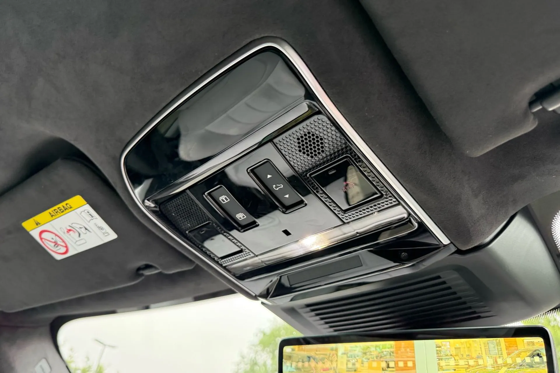 LAND ROVER RANGE ROVER SPORT thumbnail image number 60