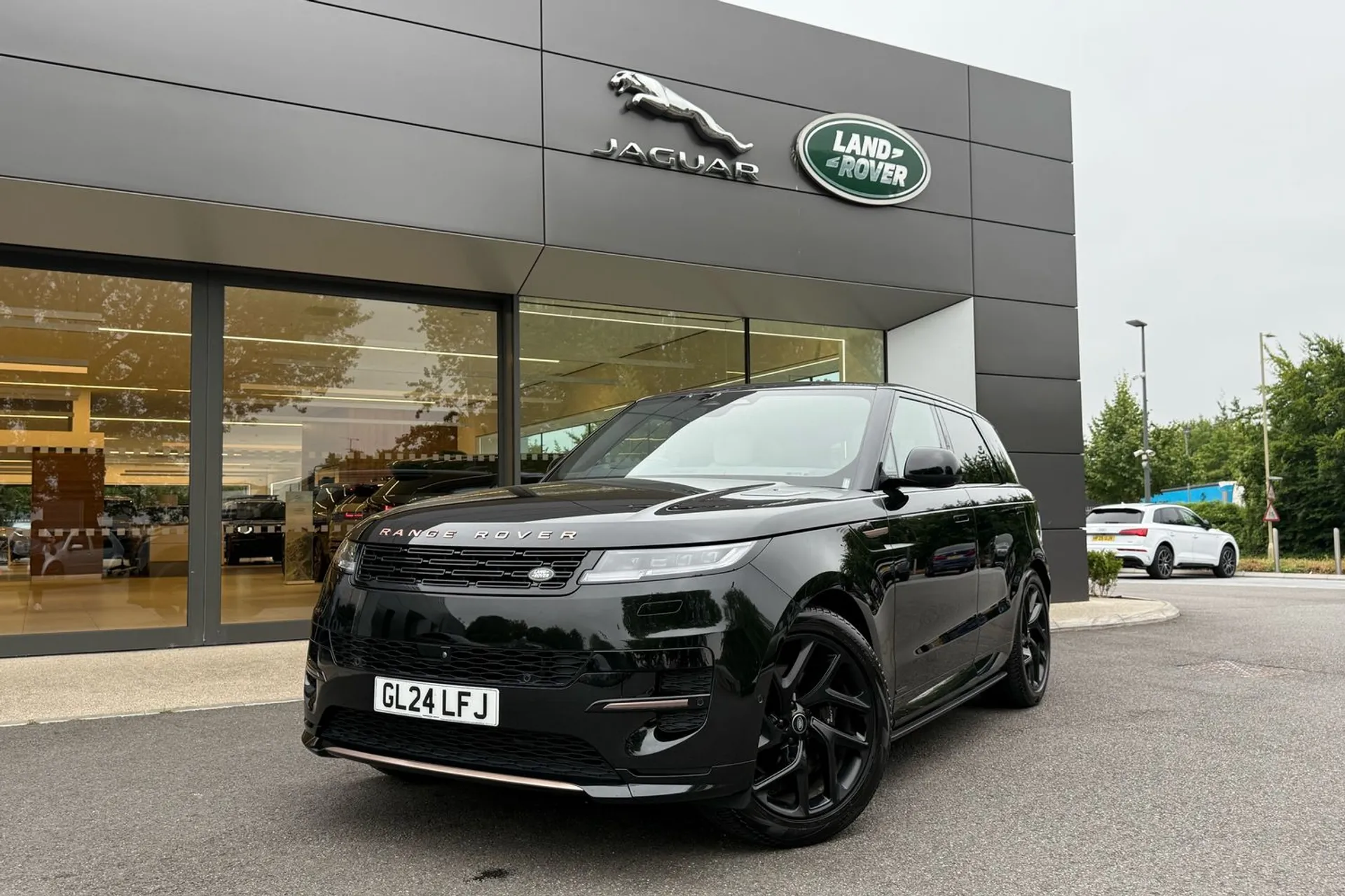 LAND ROVER RANGE ROVER SPORT thumbnail image number 30