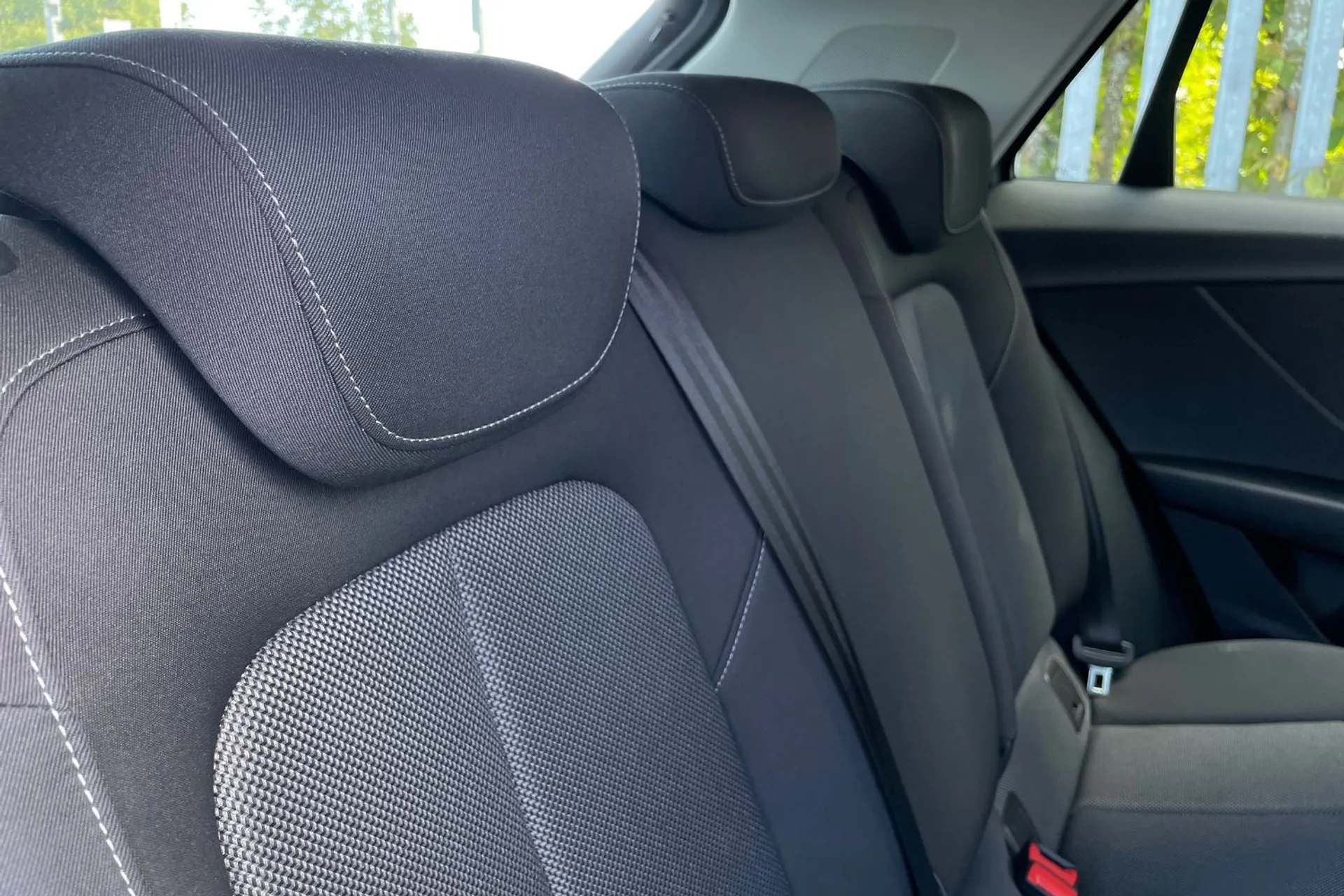 Audi Q2 thumbnail image number 22