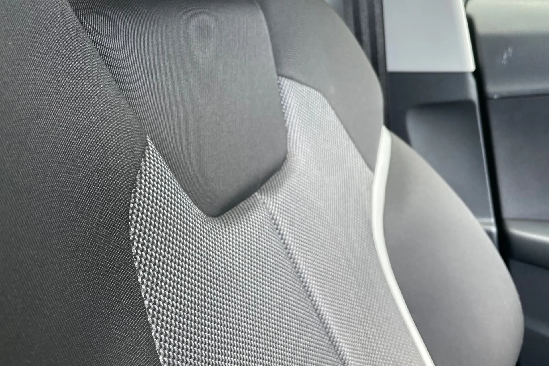 Audi Q2 thumbnail image number 46