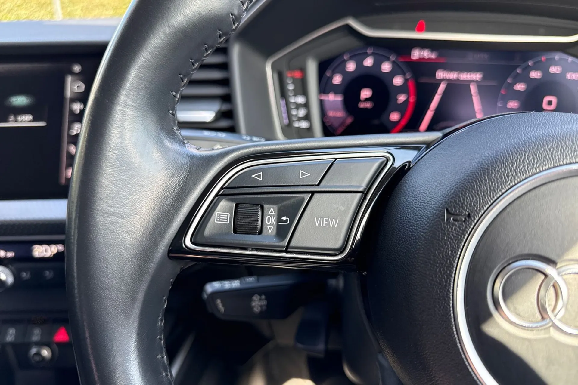 Audi A1 thumbnail image number 45