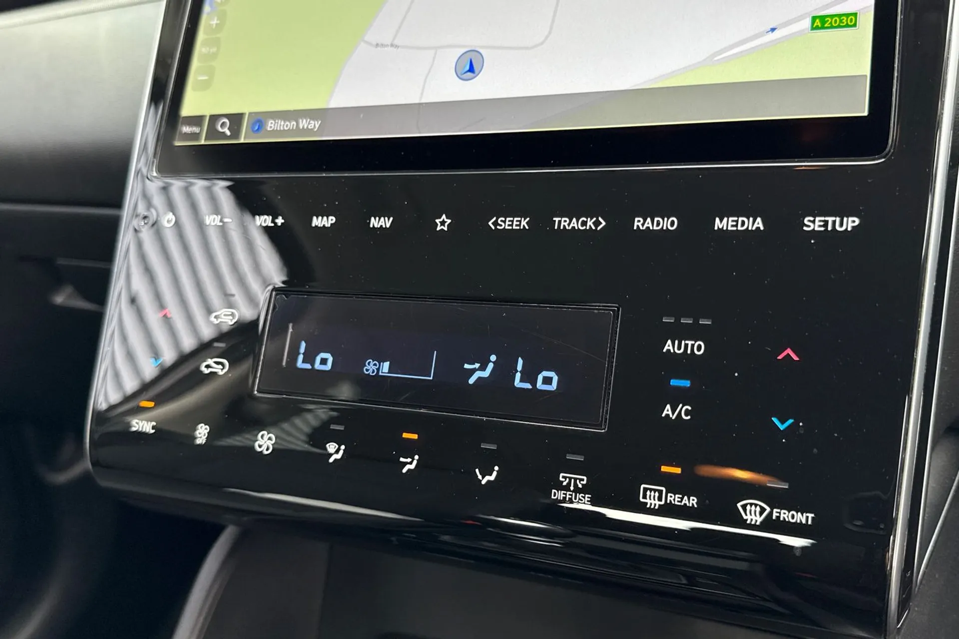 HYUNDAI TUCSON thumbnail image number 38