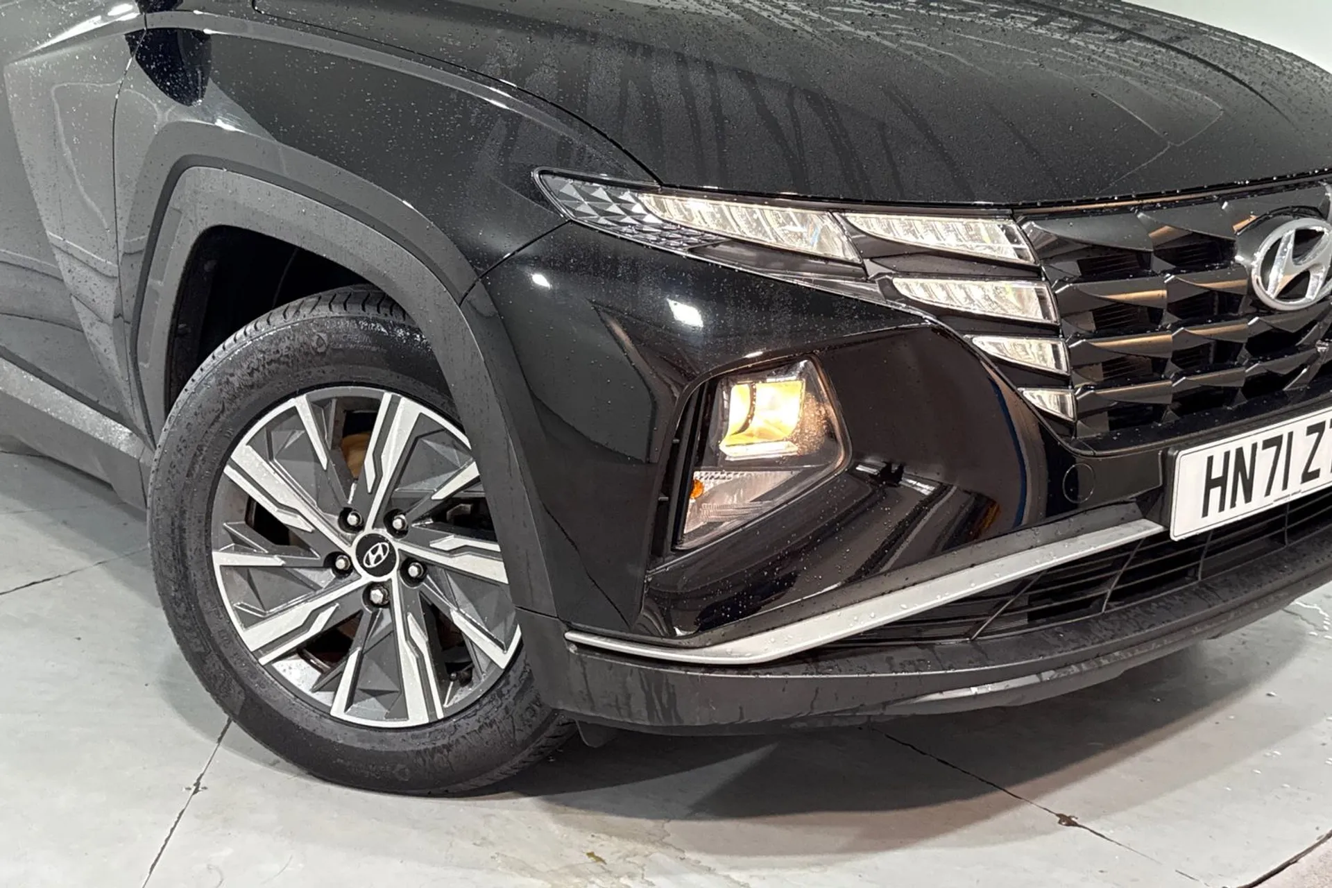 HYUNDAI TUCSON thumbnail image number 6