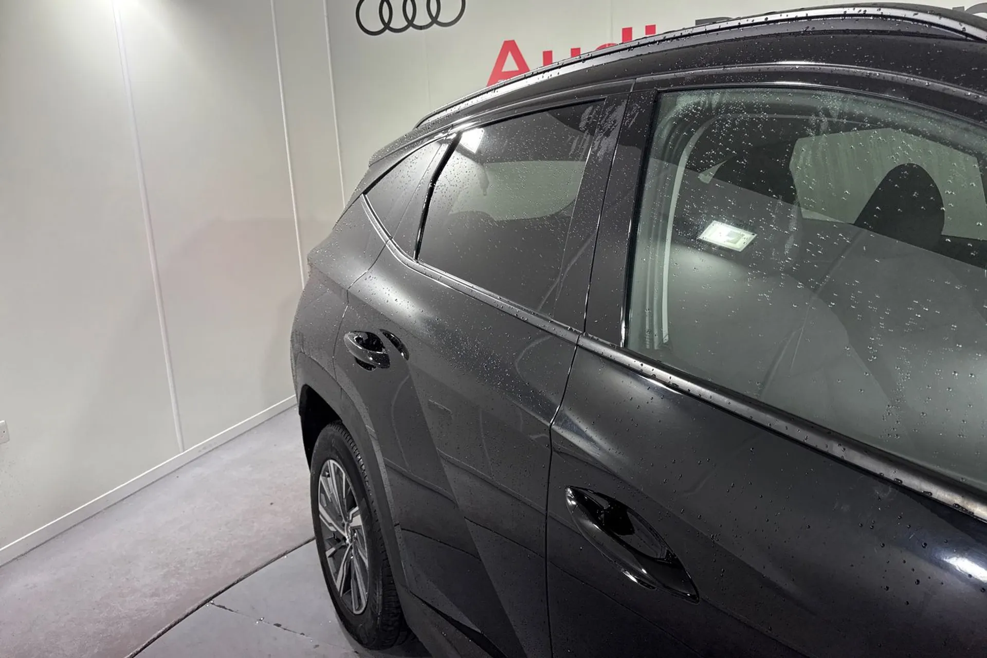 HYUNDAI TUCSON thumbnail image number 14