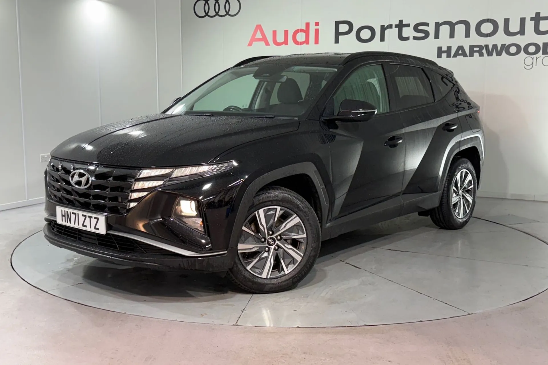 HYUNDAI TUCSON thumbnail image number 11