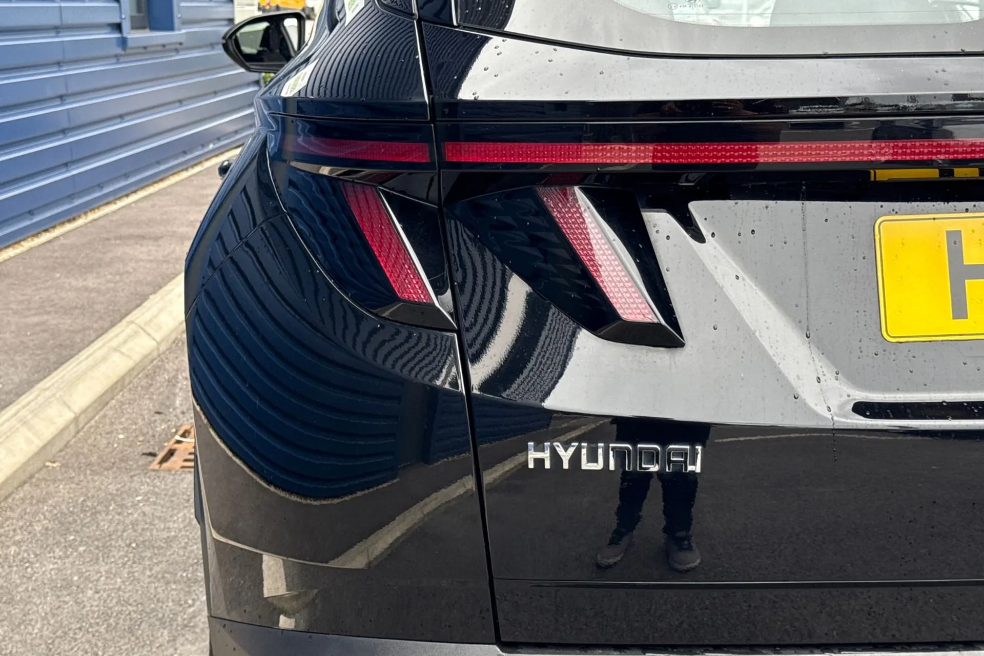 HYUNDAI TUCSON thumbnail image number 17