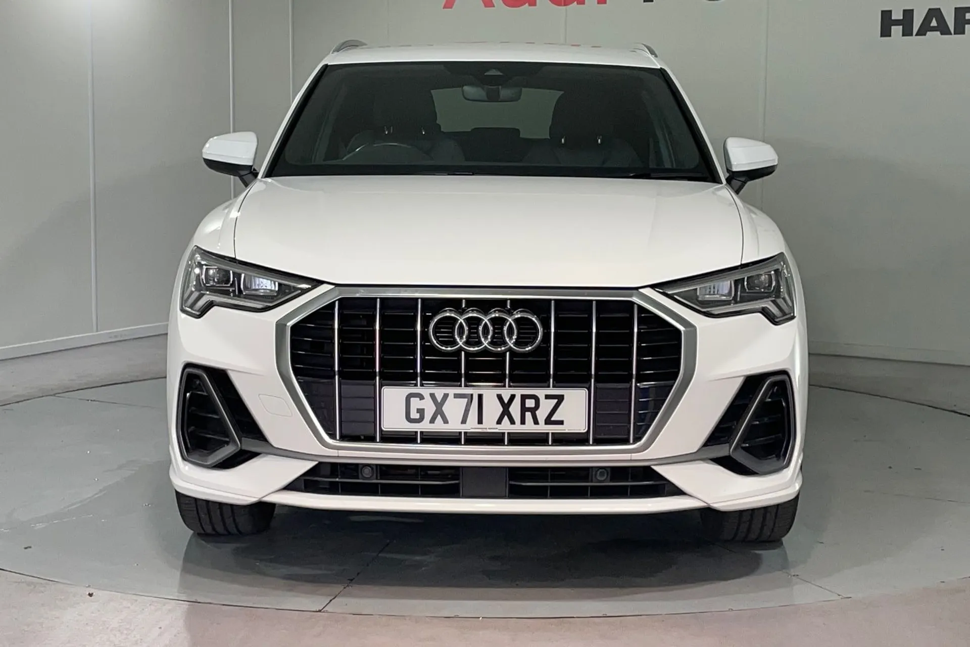 Audi Q3 thumbnail image number 6
