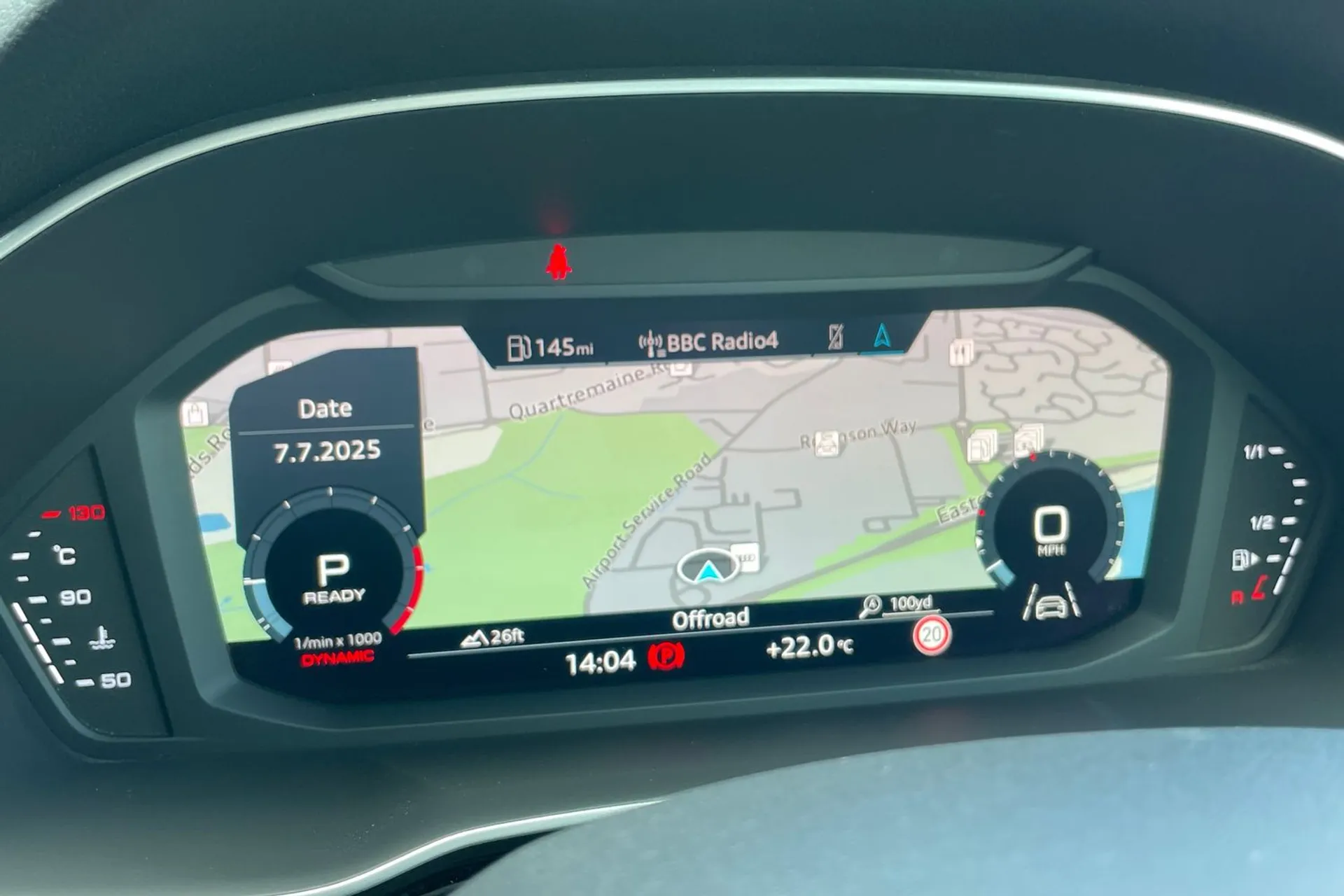 Audi Q3 thumbnail image number 31