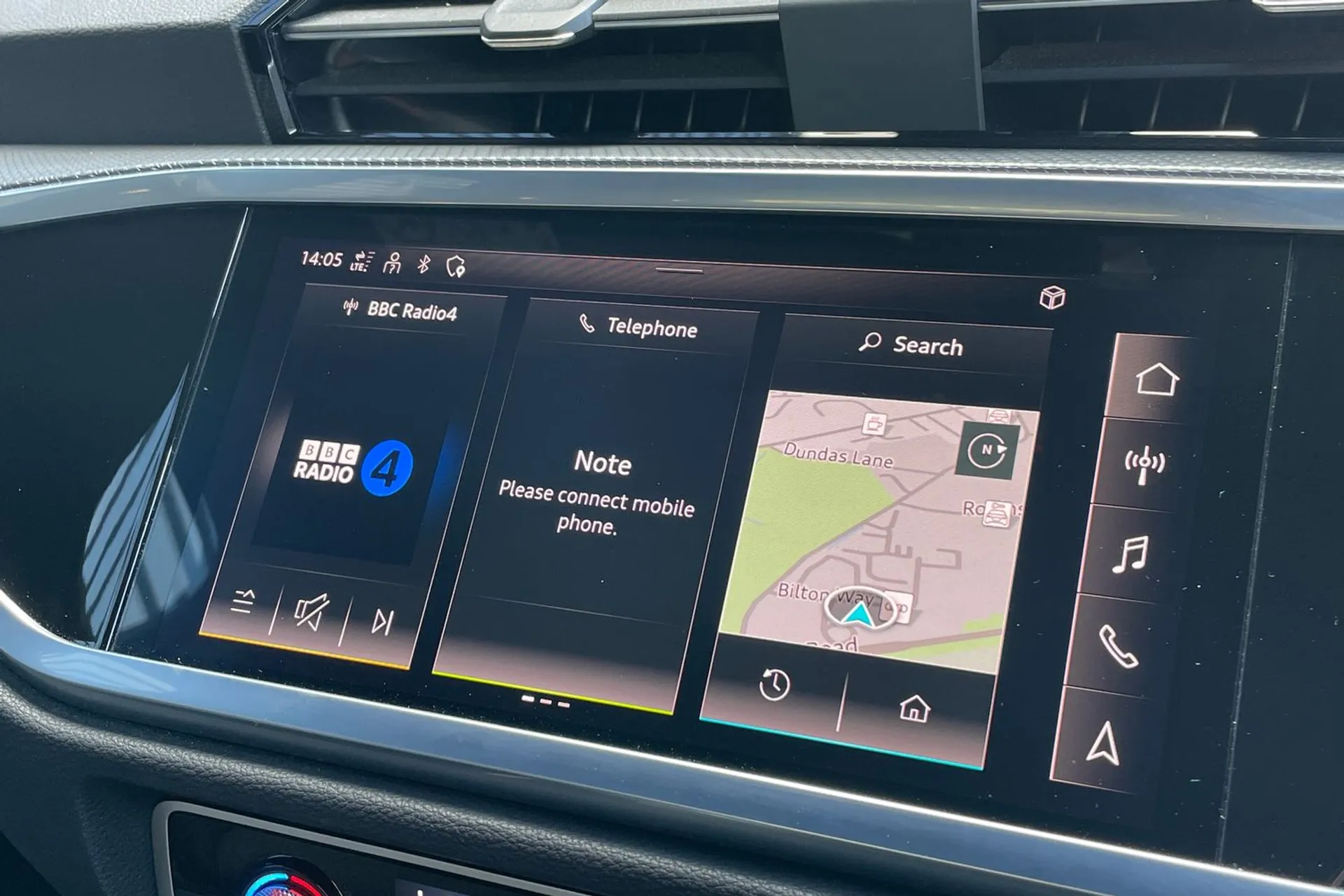 Audi Q3 thumbnail image number 40