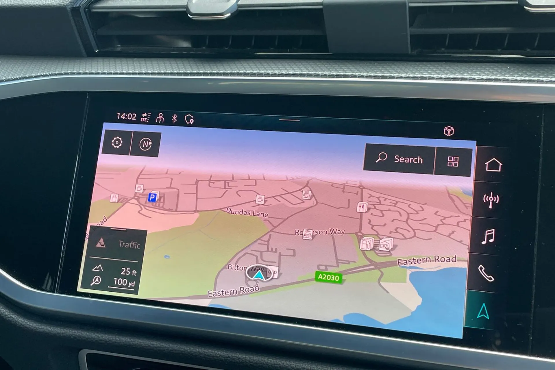 Audi Q3 thumbnail image number 33