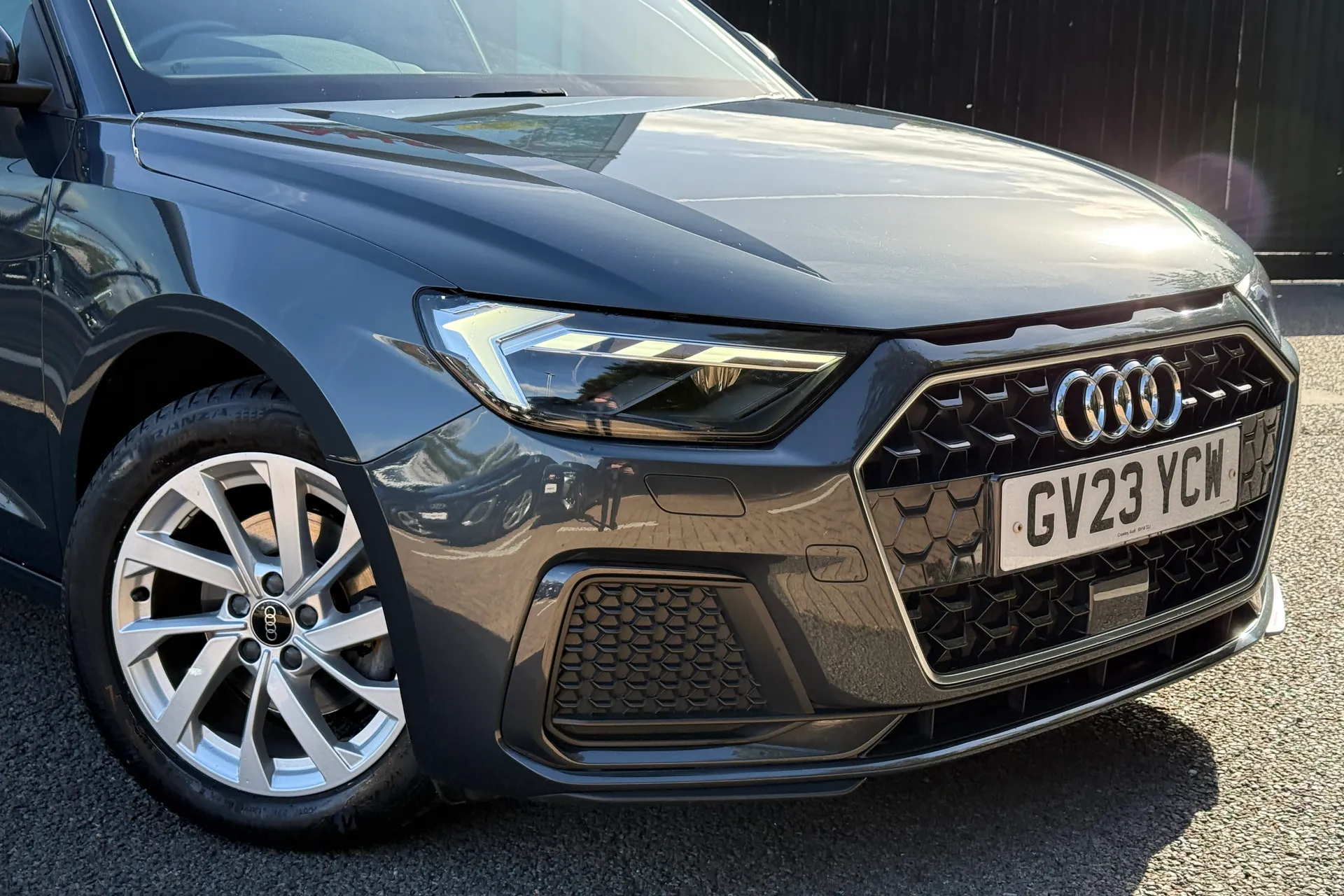 Audi A1 thumbnail image number 2