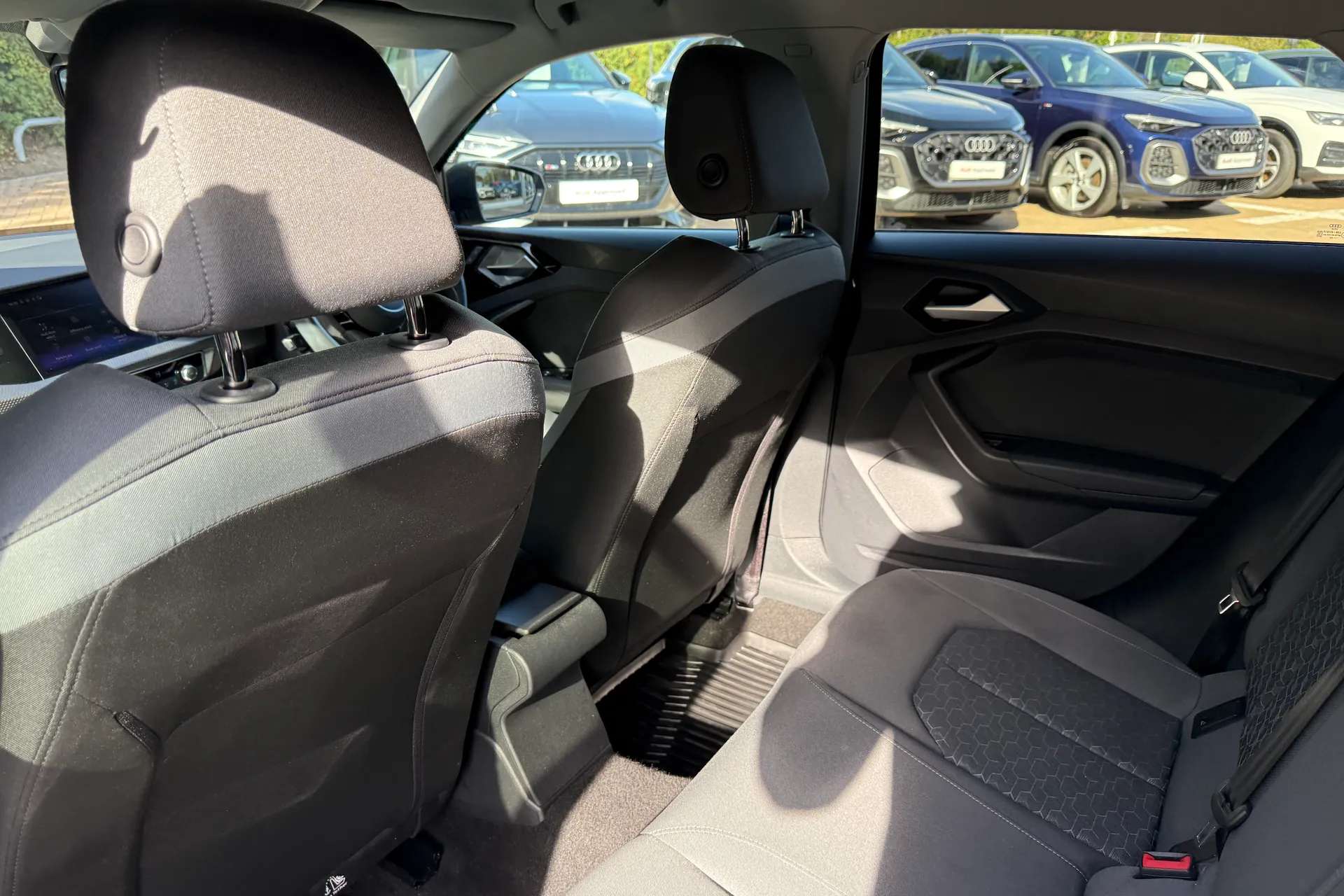 Audi A1 thumbnail image number 37