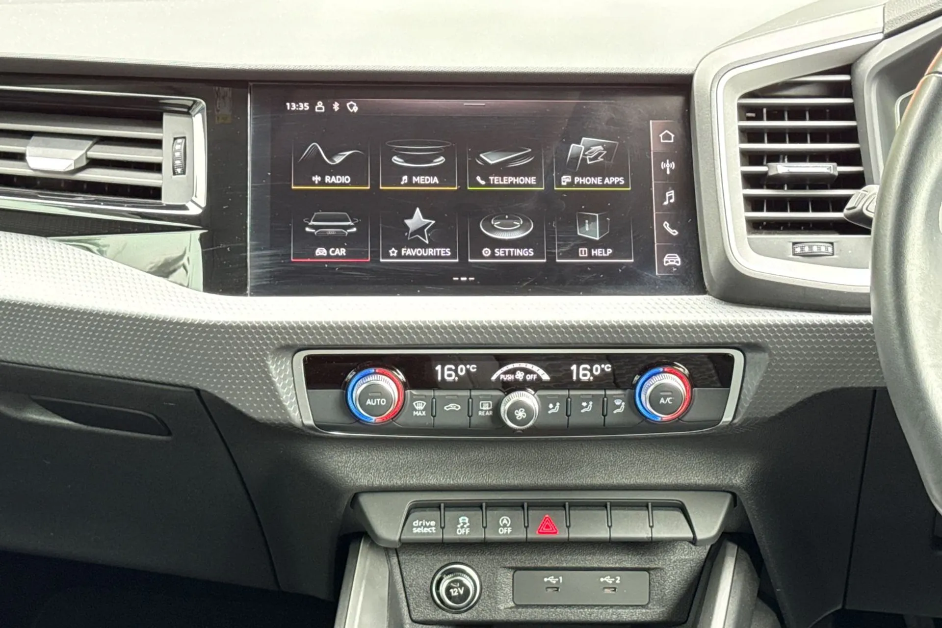 Audi A1 thumbnail image number 35