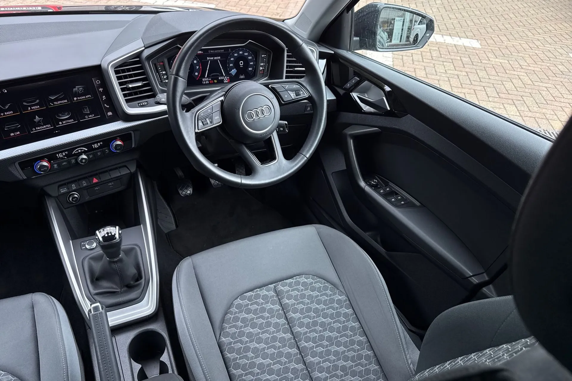 Audi A1 thumbnail image number 33