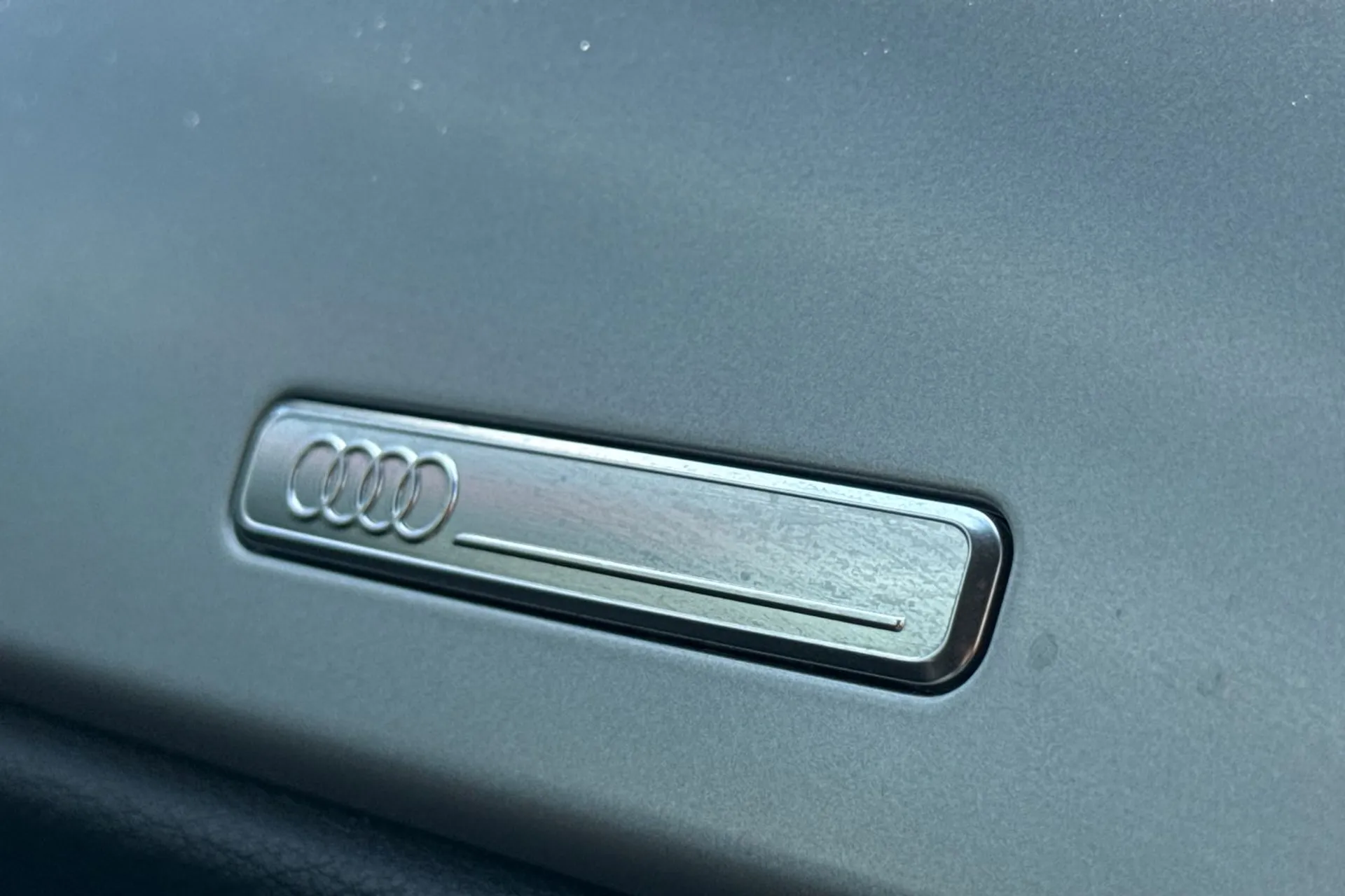 Audi Q3 thumbnail image number 45