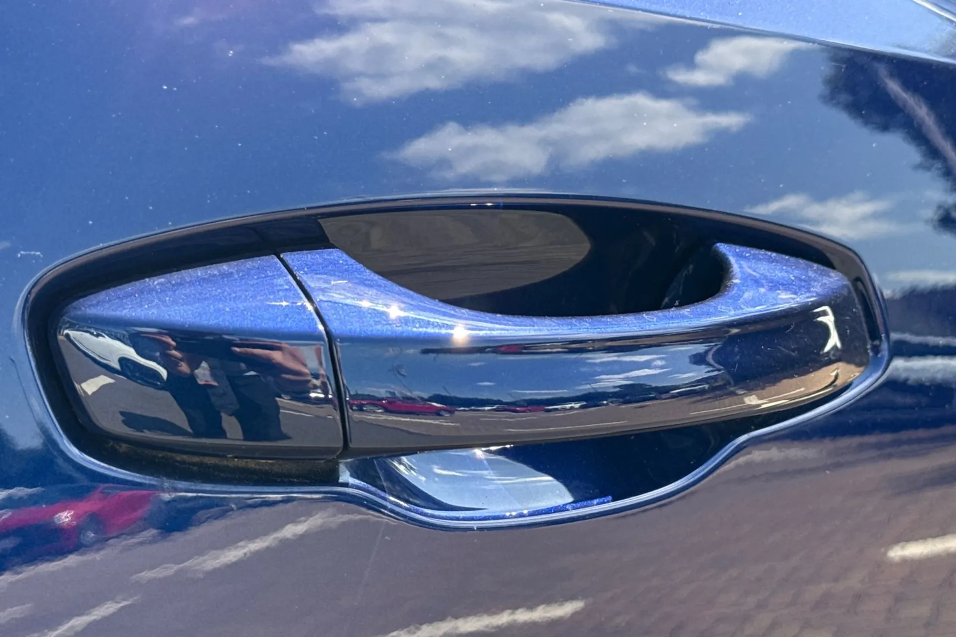 Audi Q3 thumbnail image number 15