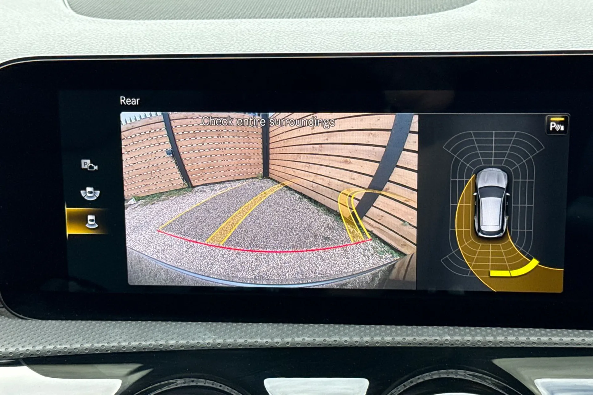 MERCEDES-BENZ CLA thumbnail image number 4