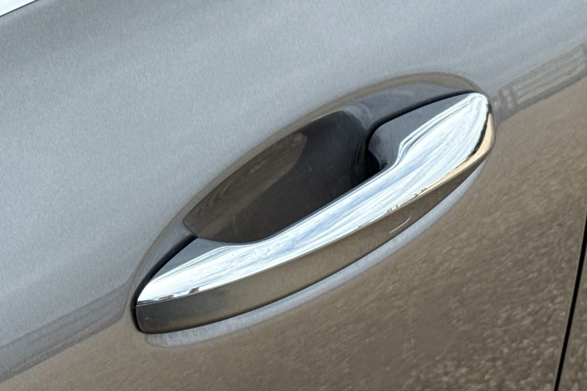 MERCEDES-BENZ CLA thumbnail image number 17