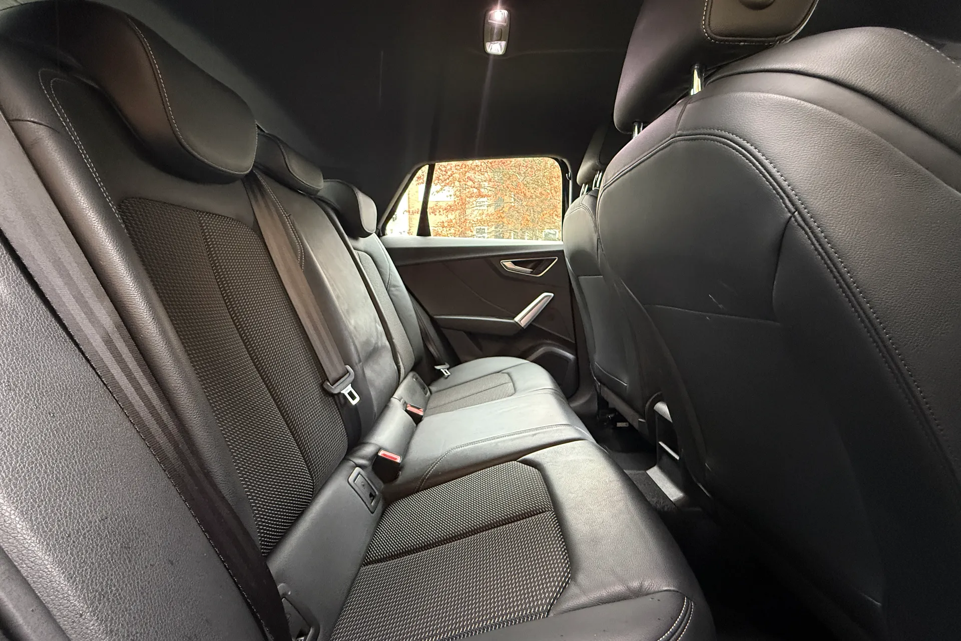 Audi Q2 thumbnail image number 37