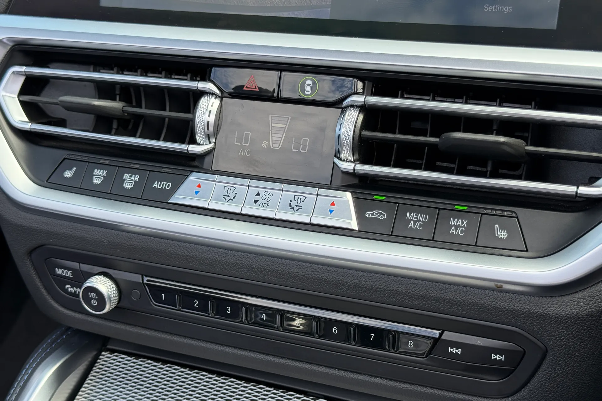 BMW 4 SERIES thumbnail image number 23