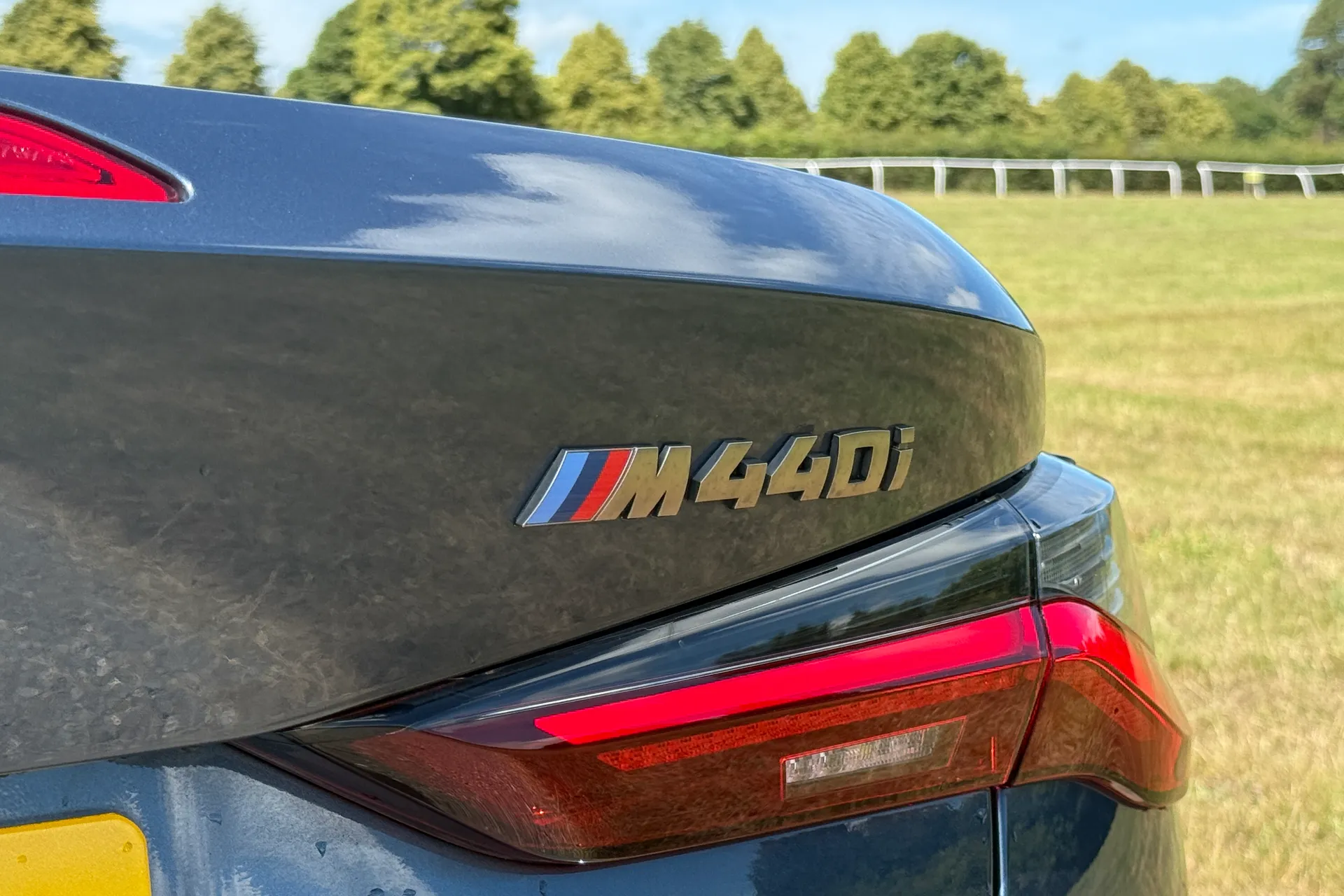 BMW 4 SERIES thumbnail image number 6