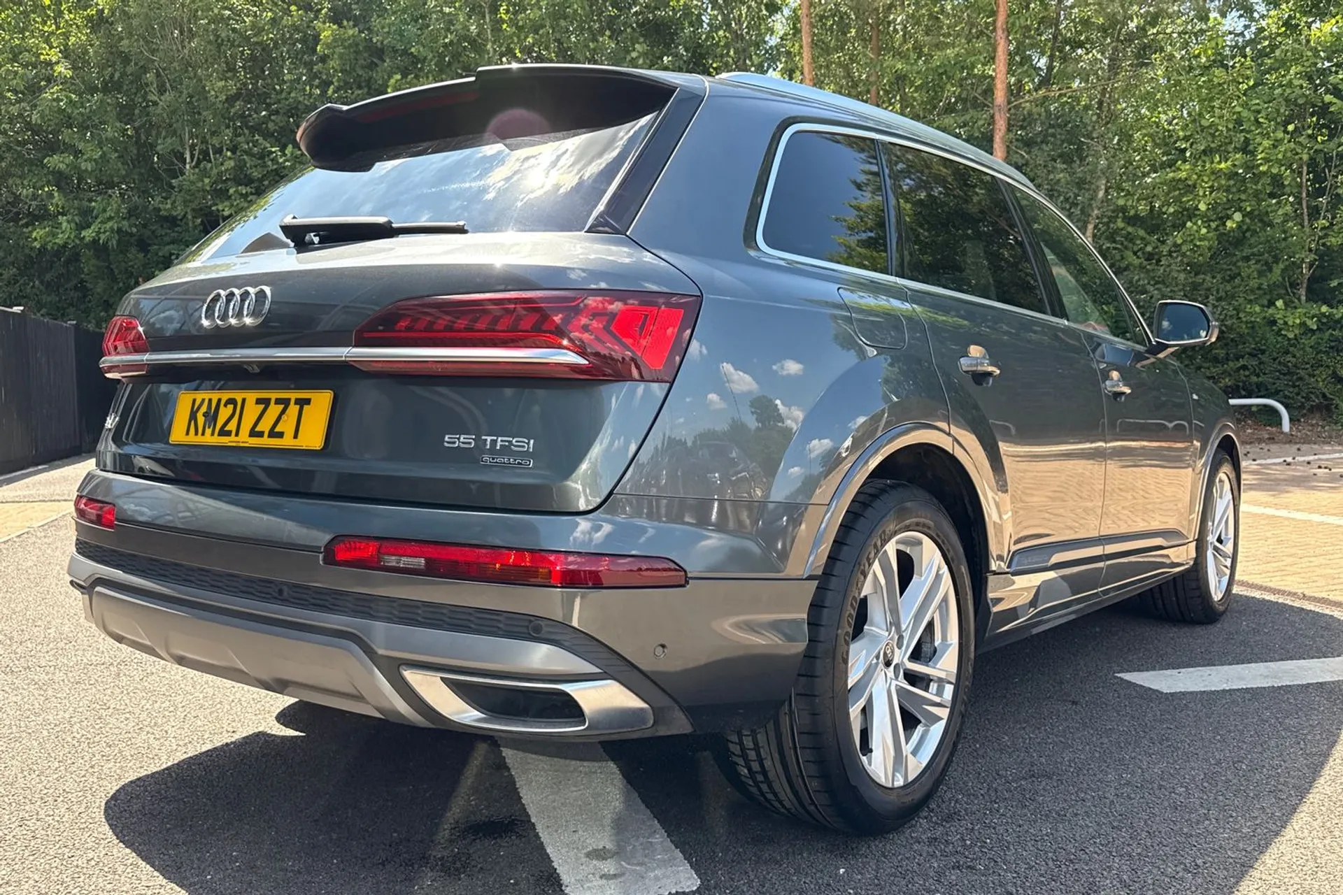 Audi Q7 thumbnail image number 6
