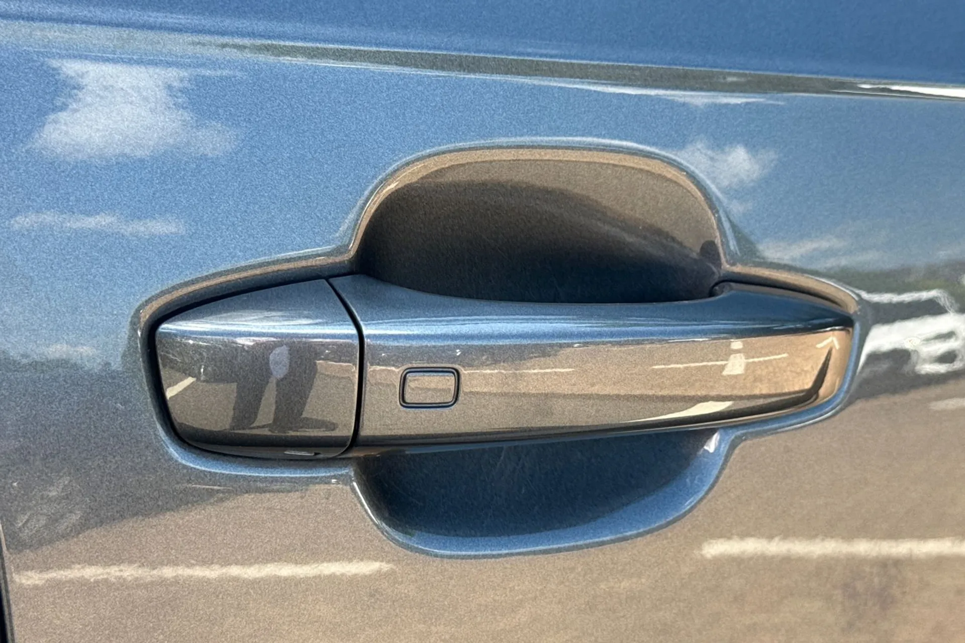 Audi Q7 thumbnail image number 15
