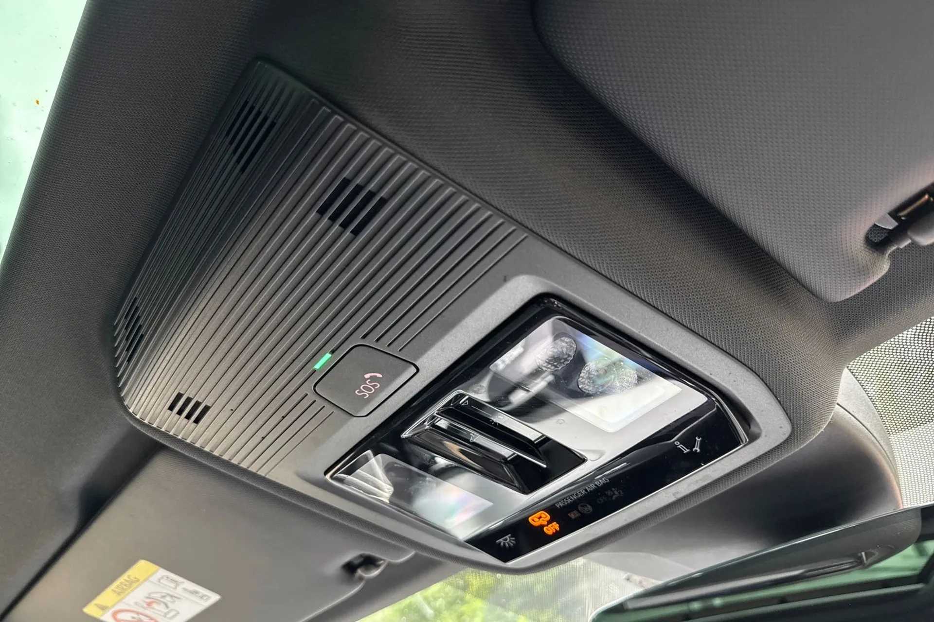 Audi Q4 thumbnail image number 42