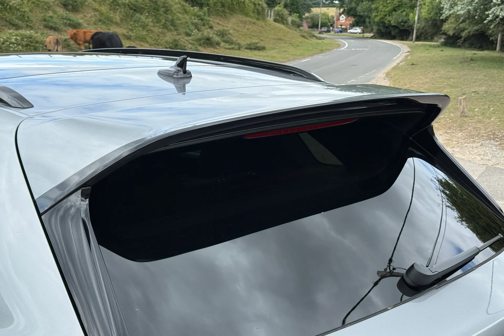 Bentley BENTAYGA thumbnail image number 14