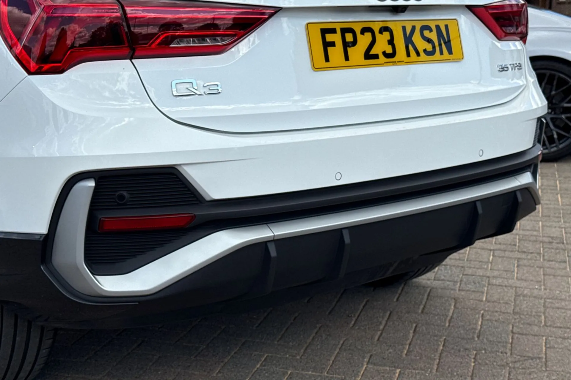 Audi Q3 thumbnail image number 46