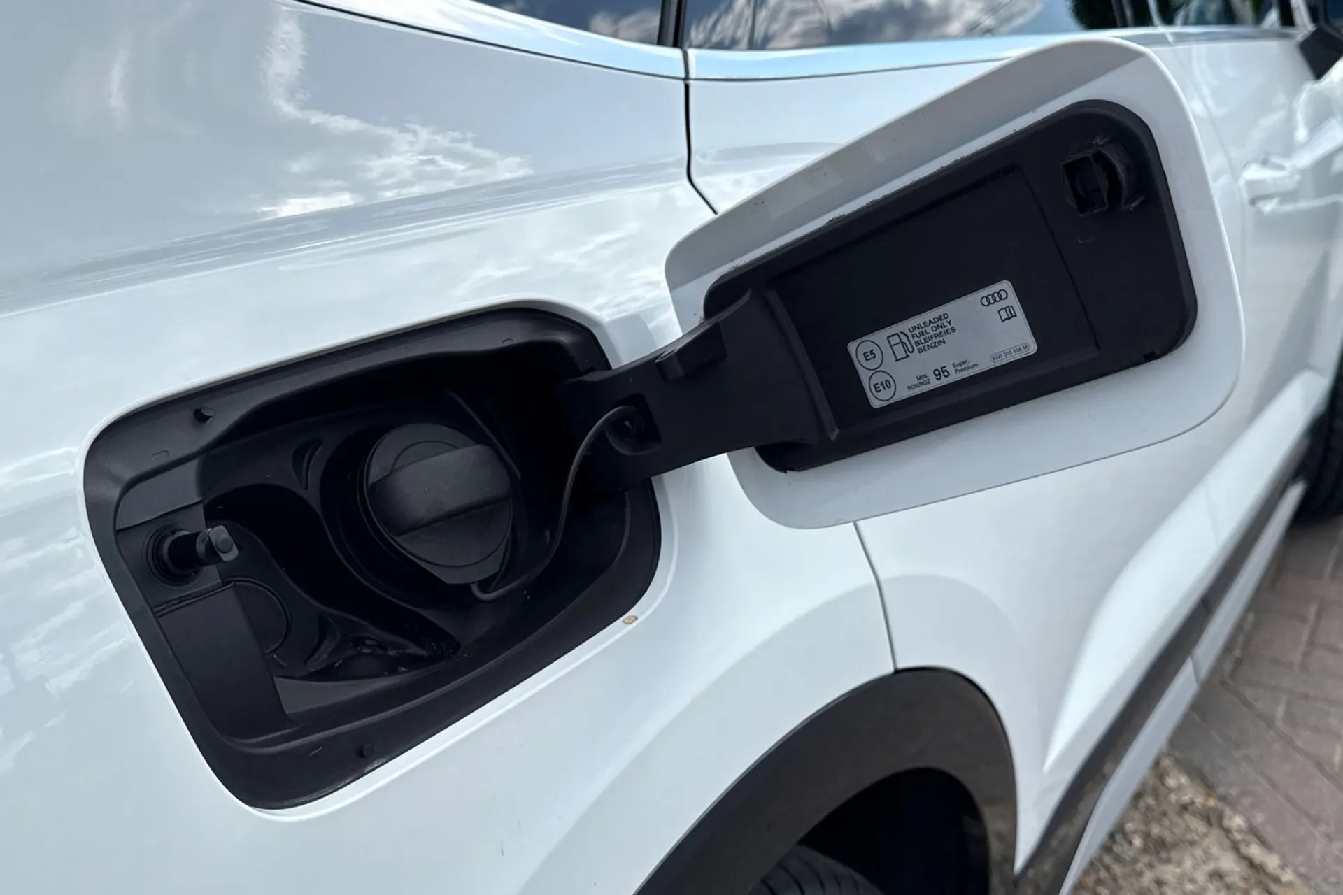 Audi Q3 thumbnail image number 47