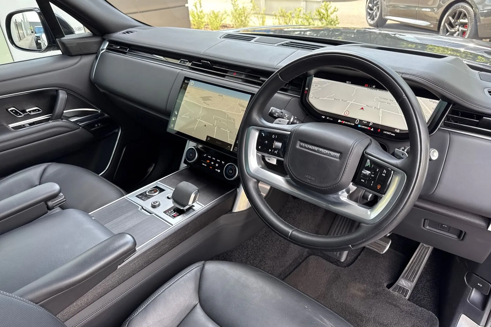 LAND ROVER RANGE ROVER thumbnail image number 37